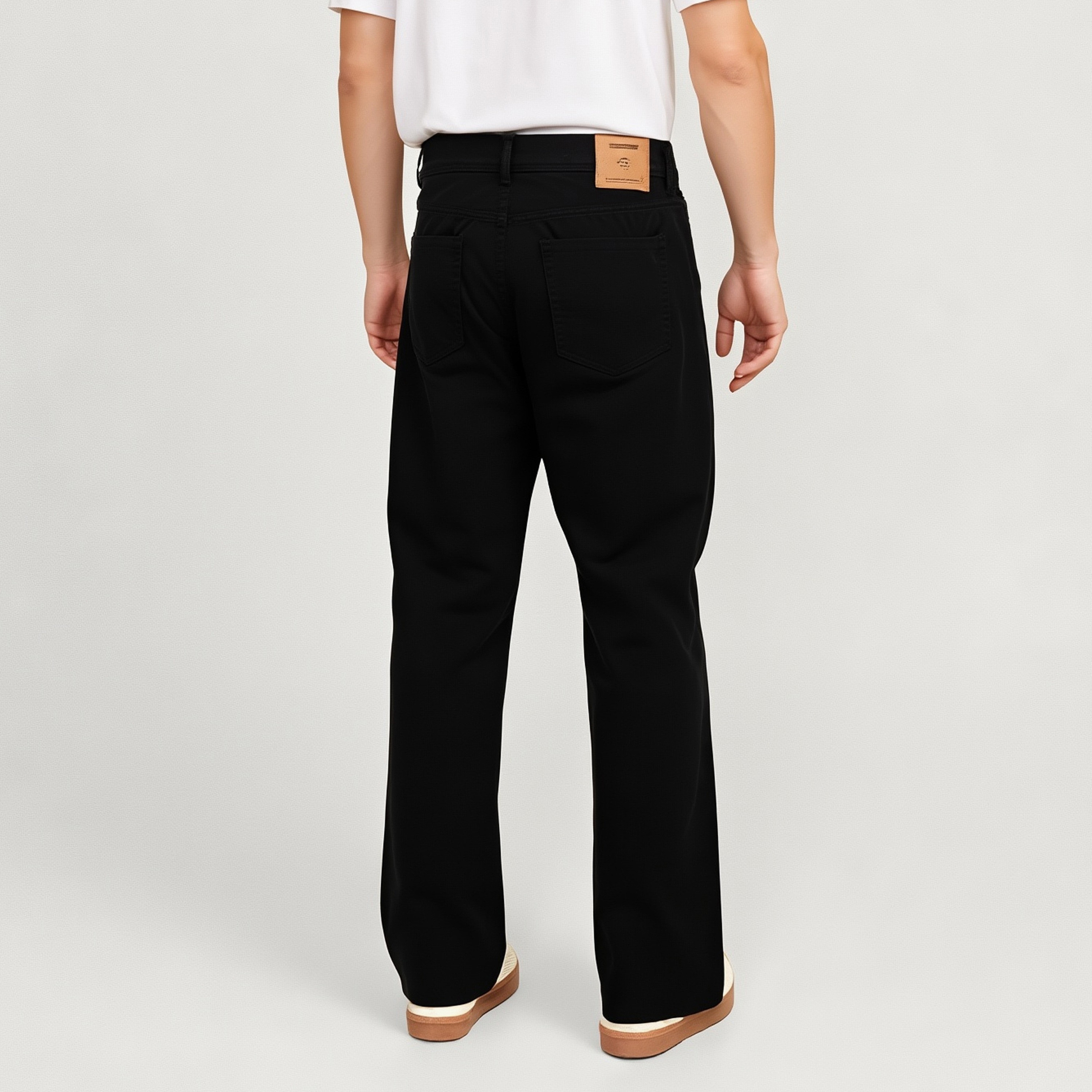 بناطيل رجالية سادة بخصر متوسط الارتفاع وزر وسحاب من جاك ان جونز-men-clothing-bottoms-trousersandchinos-trousers-image-10