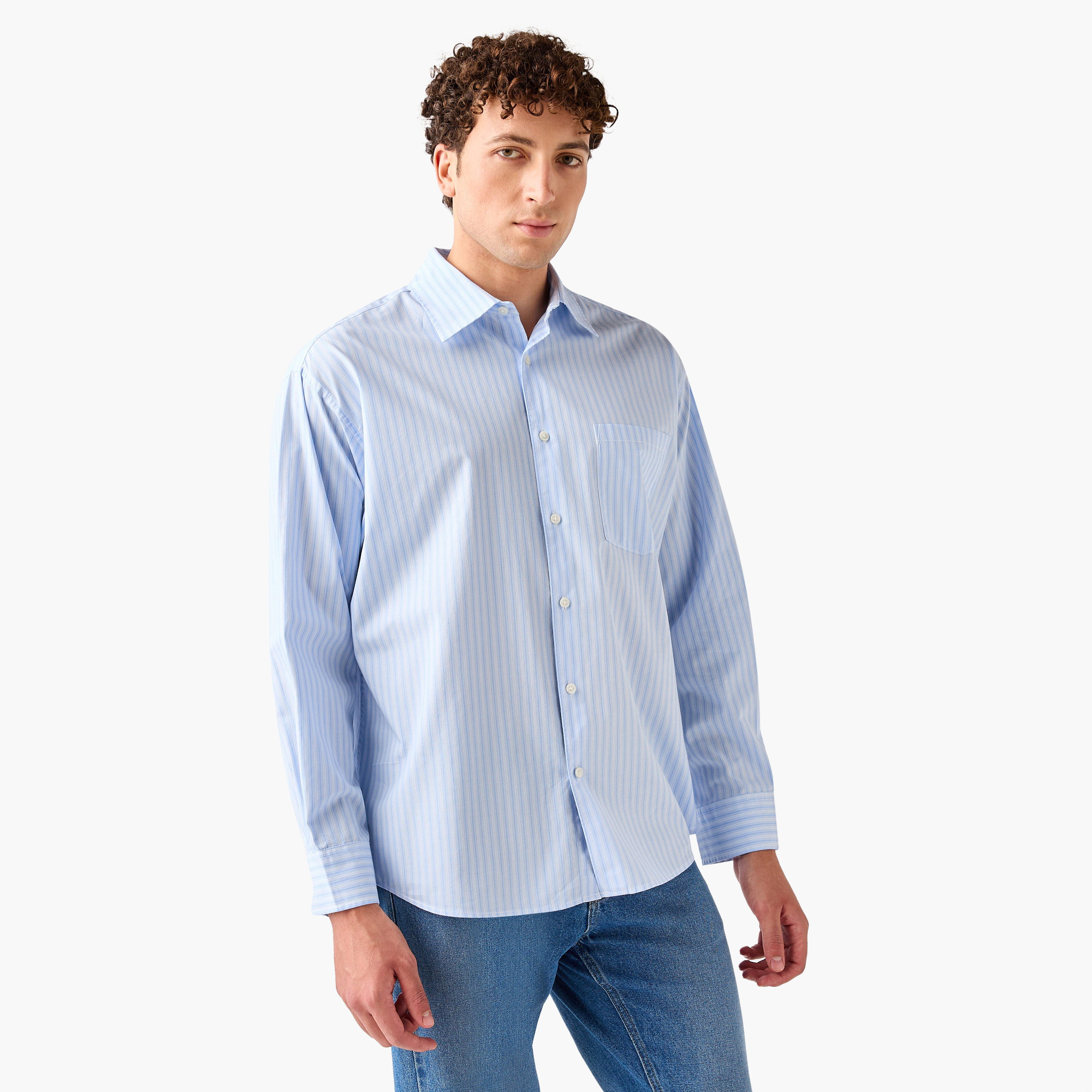 قميص جاك آند جونز ذو الياقة الواسعة والأكمام الطويلة للرجال-men-clothing-shirts-image-1