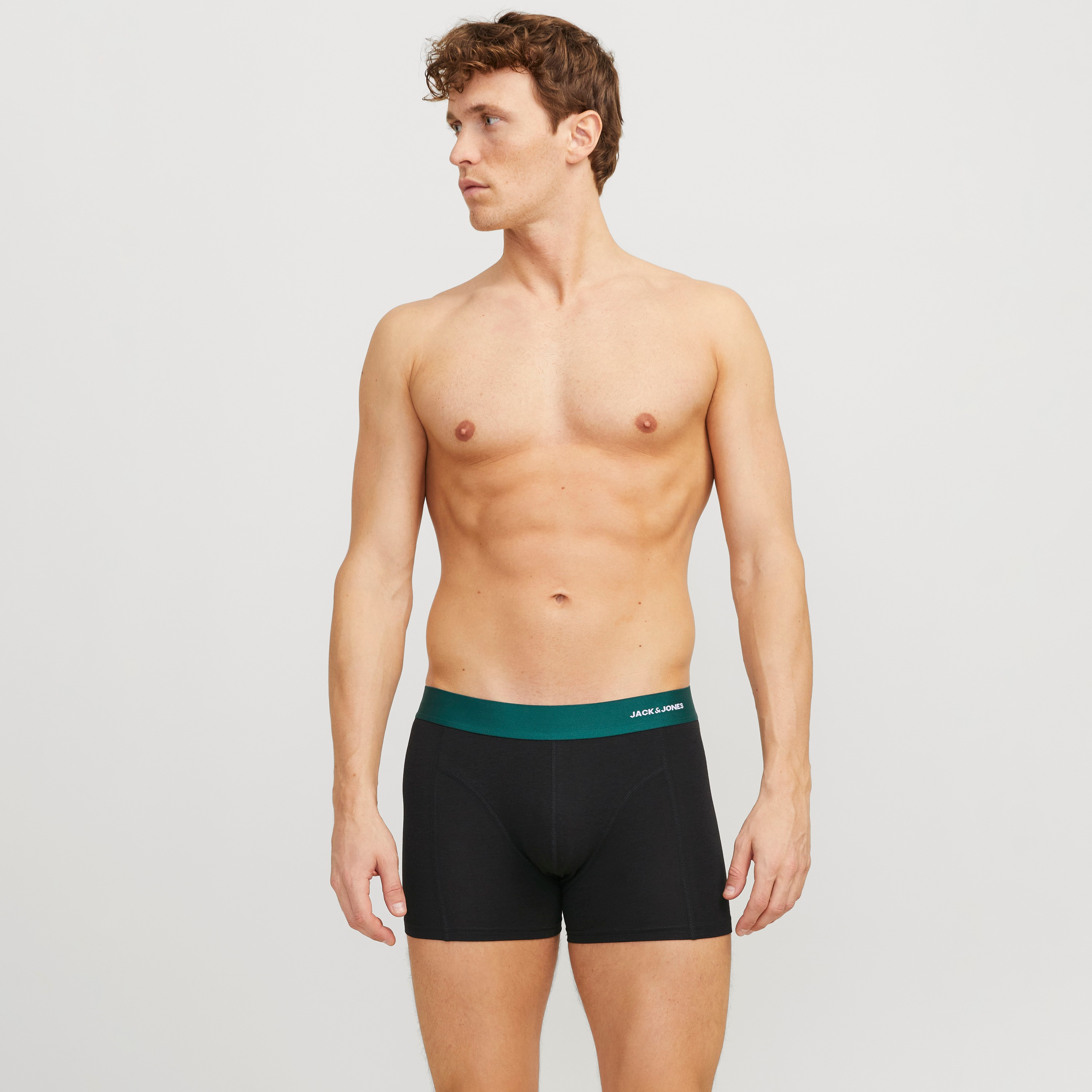 مجموعة من 3 سراويل داخلية للرجال بحزام خصر مطاطي وطبعة العلامة التجارية من جاك اند جونز-men-clothing-innerwear-underwear-image-3