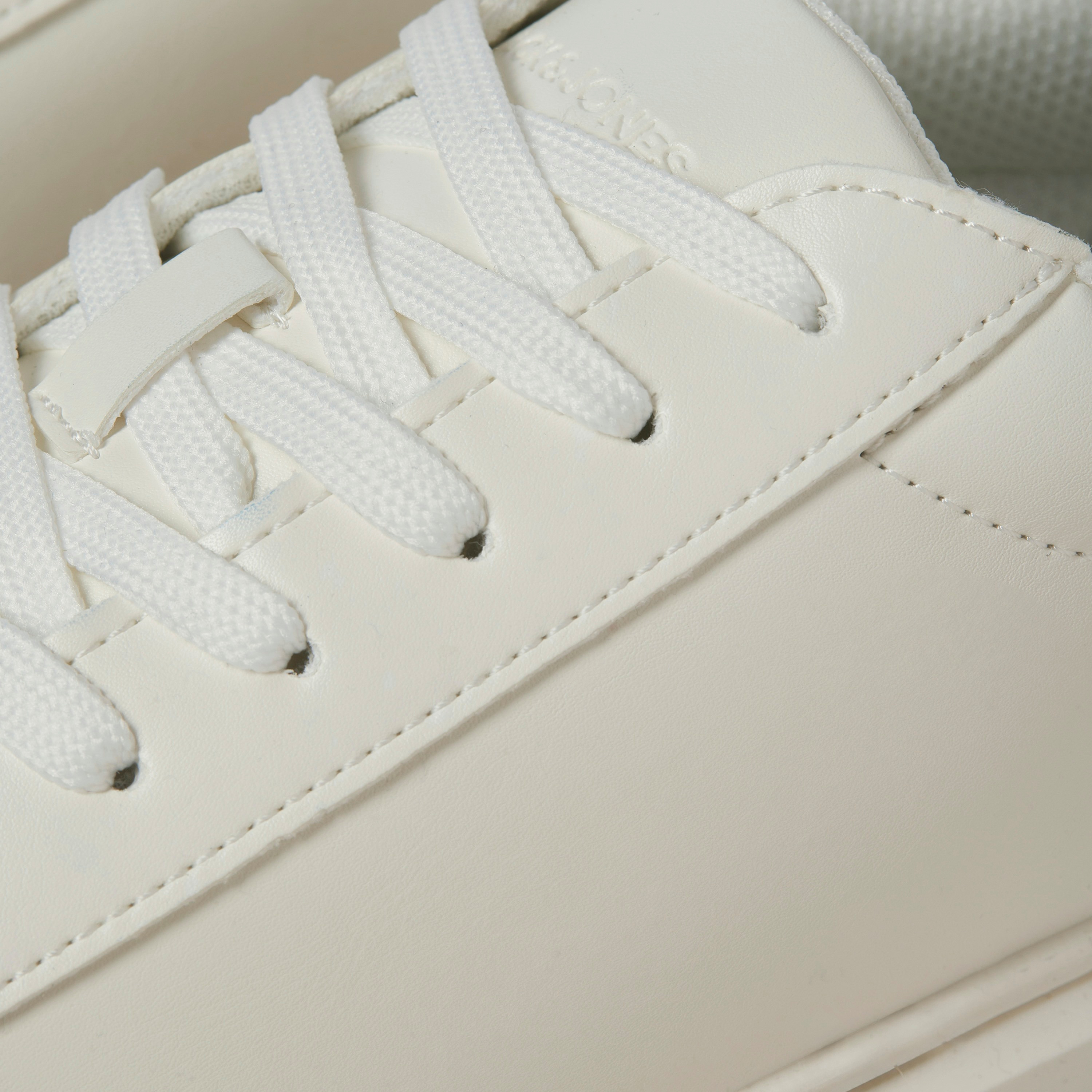 حذاء رياضي برباط للرجال منخفض الرقبة من جاك اند جونز | 12275135-men-shoes-sneakers-image-10