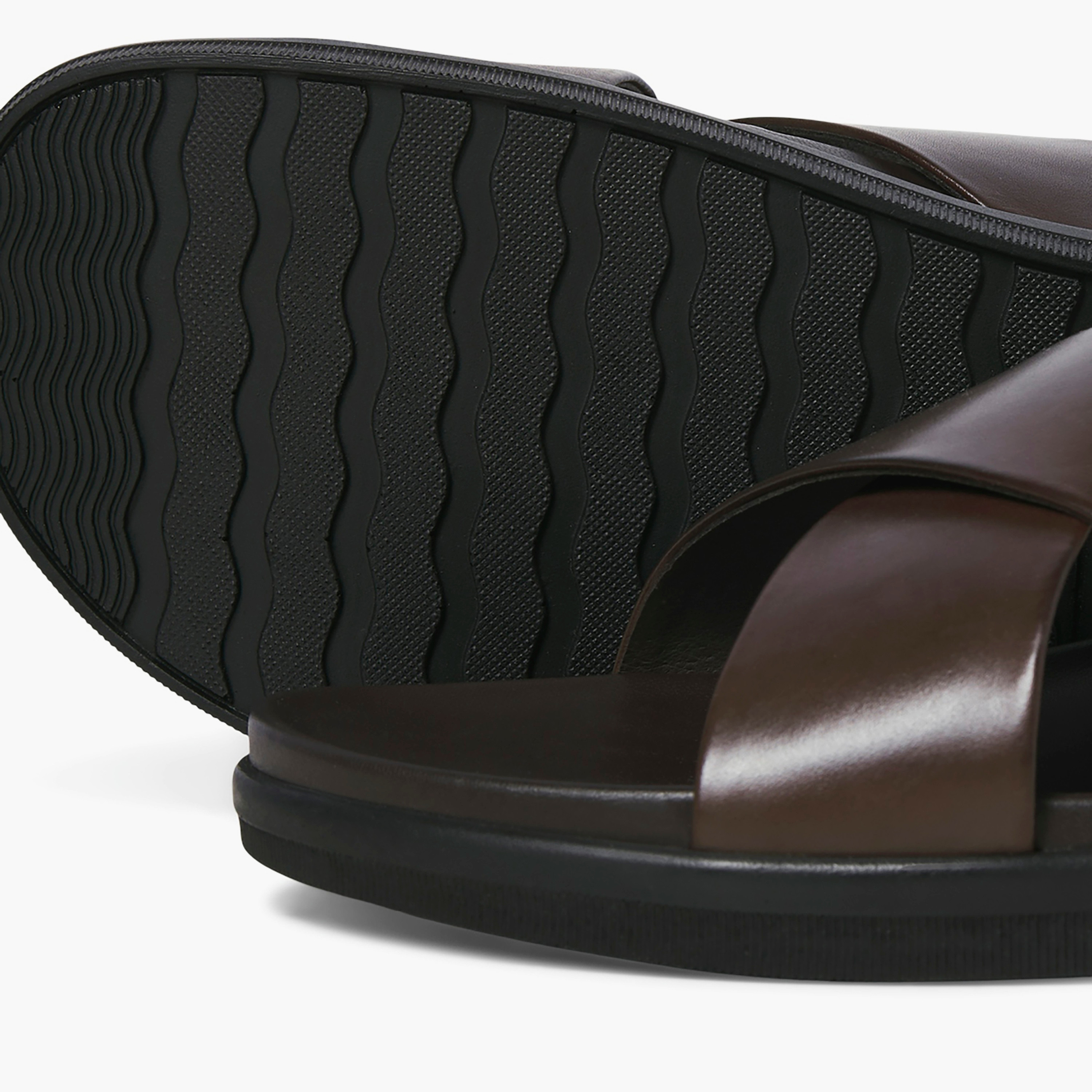 صنادل عربية للرجال من جاك آند جونز سهلة الارتداء | 12275239-men-shoes-sandals-image-2