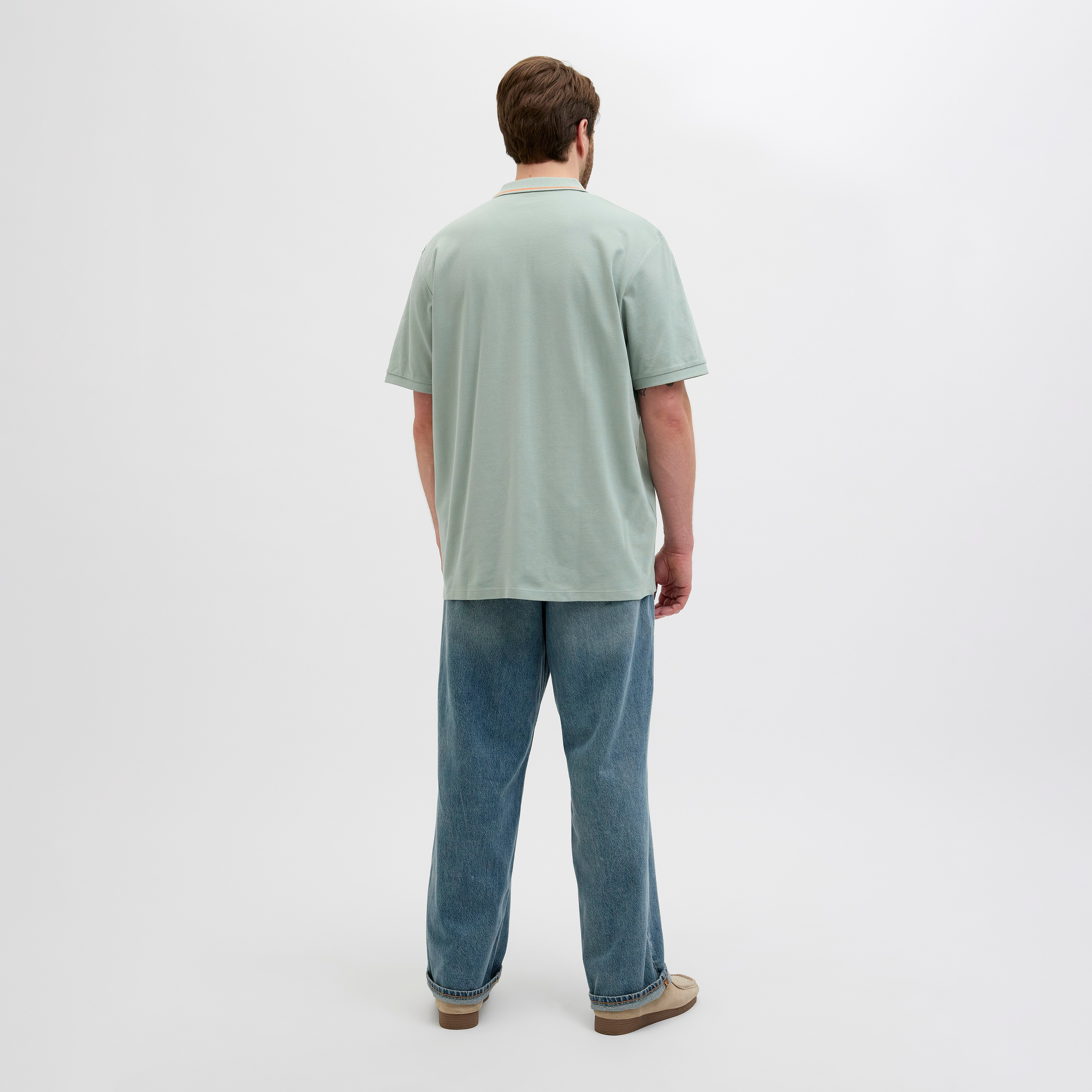 تيشيرت بولو رجالي بأكمام قصيرة بأكمام كبيرة من جاك آند جونز بياقة بسيطة-men-clothing-tshirtsandpolos-polos-image-13