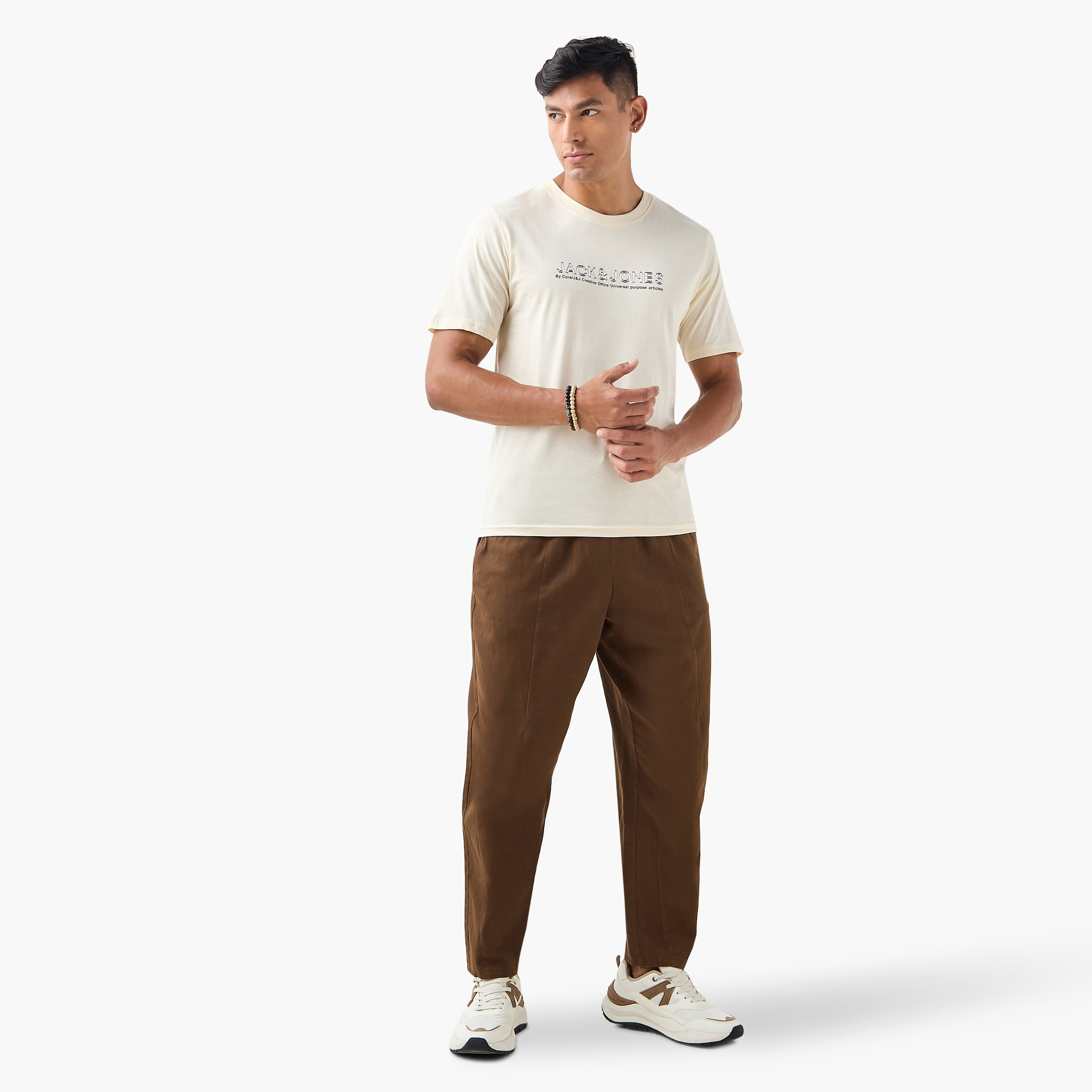 تي شيرت برقبة دائرية وأكمام قصيرة من جاك اند جونز-men-clothing-tshirtsandpolos-tshirts-image-7
