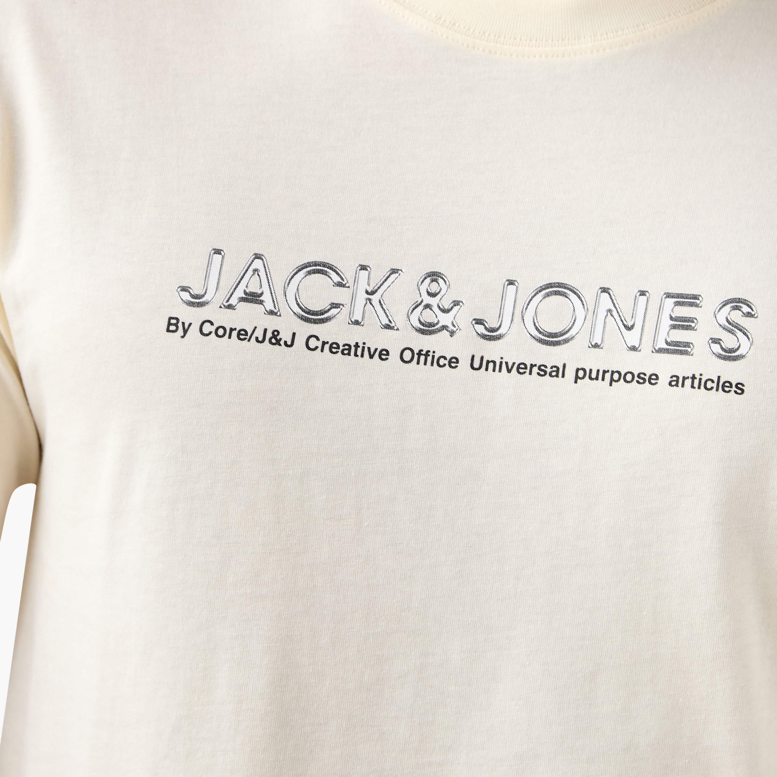 تي شيرت برقبة دائرية وأكمام قصيرة من جاك اند جونز-men-clothing-tshirtsandpolos-tshirts-image-10