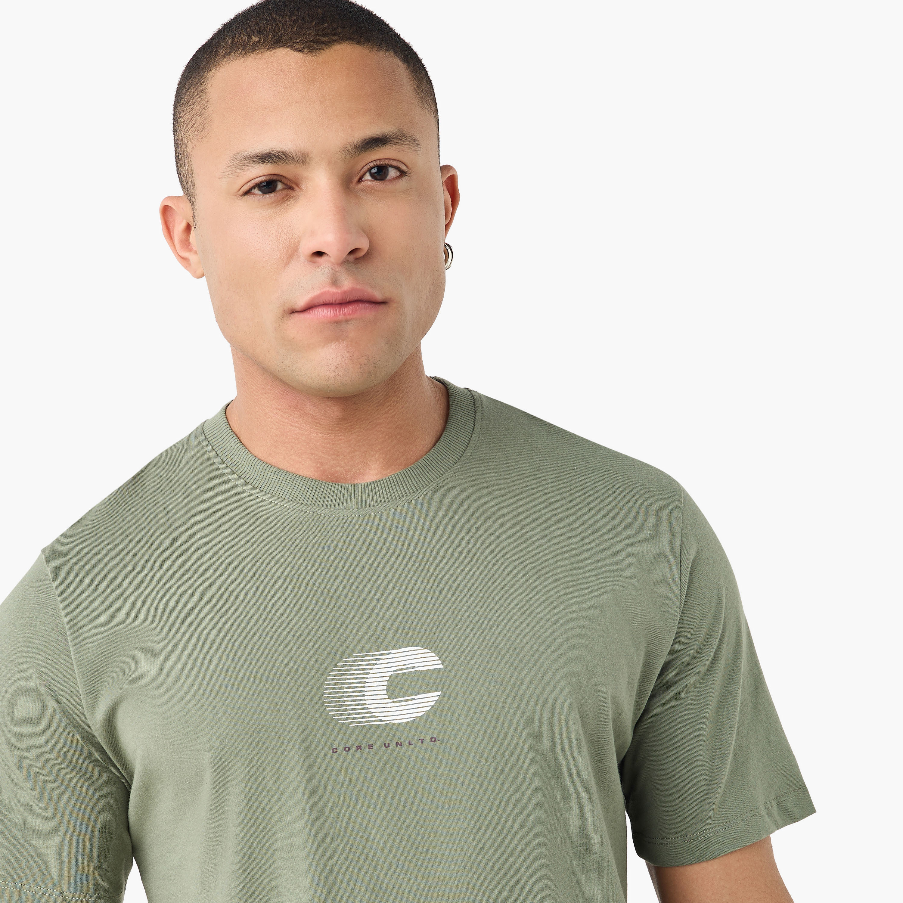 تي شيرت رجالي بأكمام قصيرة ورقبة دائرية وطبعة خطية من جاك اند جونز-men-clothing-tshirtsandpolos-tshirts-image-8