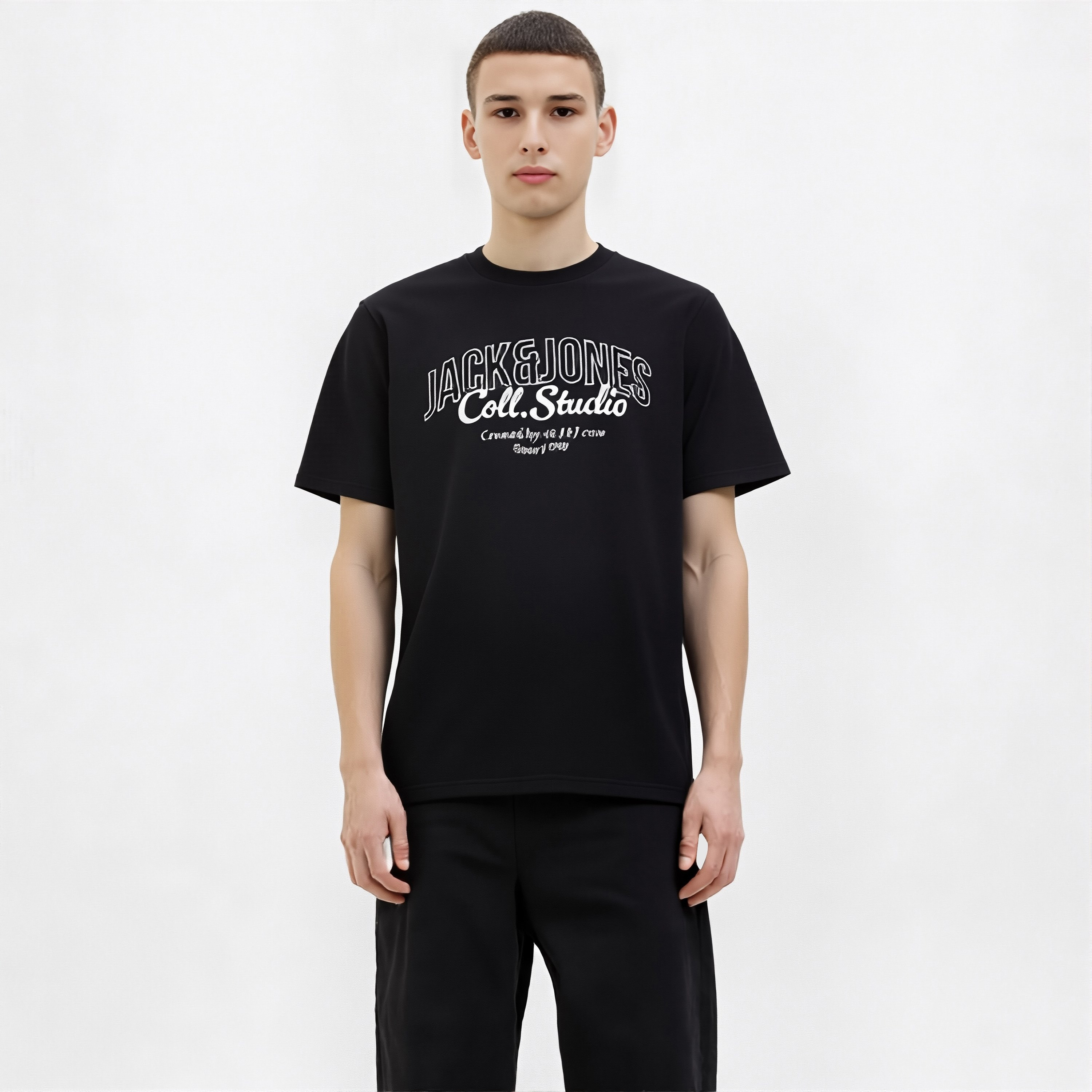 تيشيرت رجالي مطبوع بنص بياقة دائرية وأكمام قصيرة من جاك ان جونز-men-clothing-tshirtsandpolos-tshirts-image-7