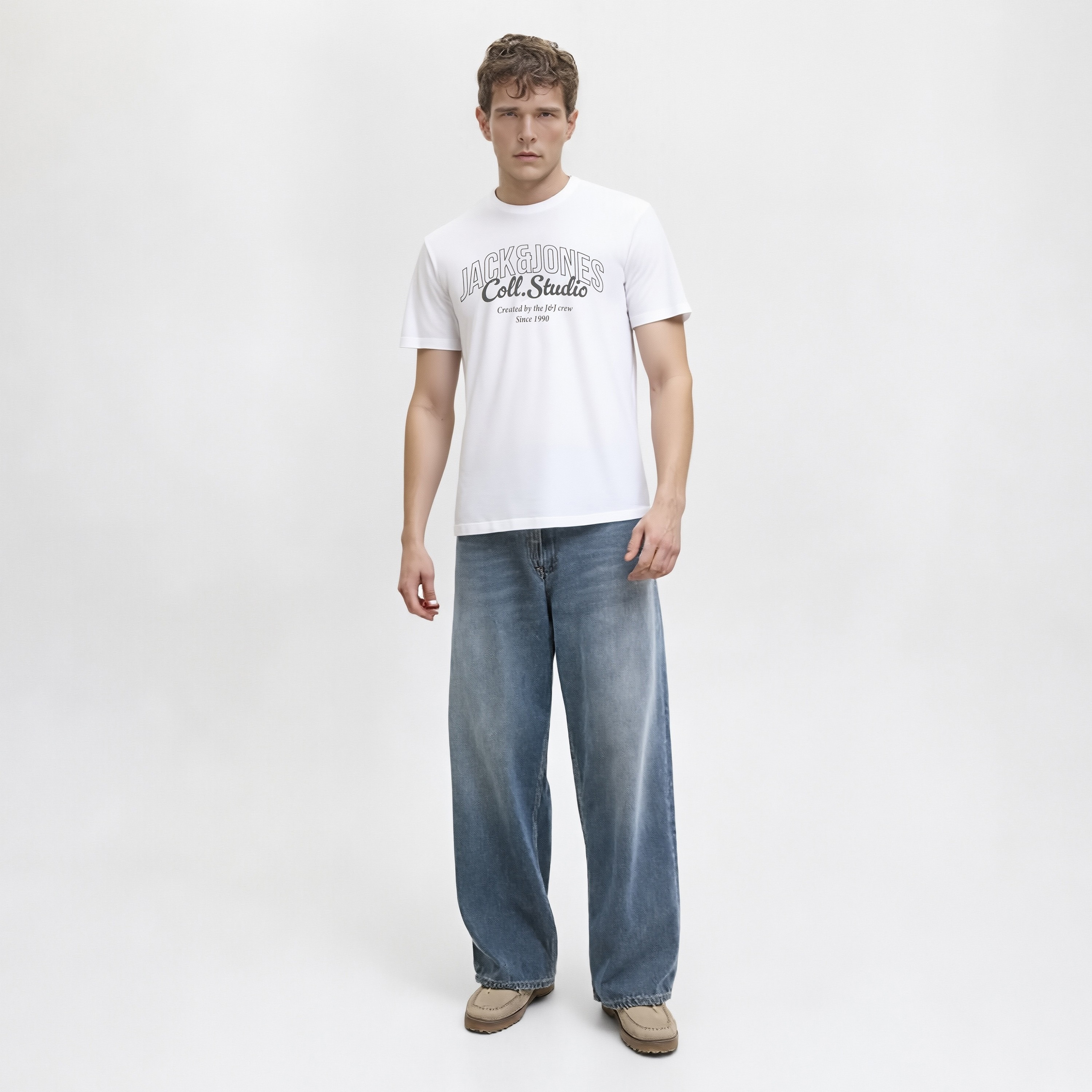 تيشيرت رجالي مطبوع بنص بياقة دائرية وأكمام قصيرة من جاك ان جونز-men-clothing-tshirtsandpolos-tshirts-image-11