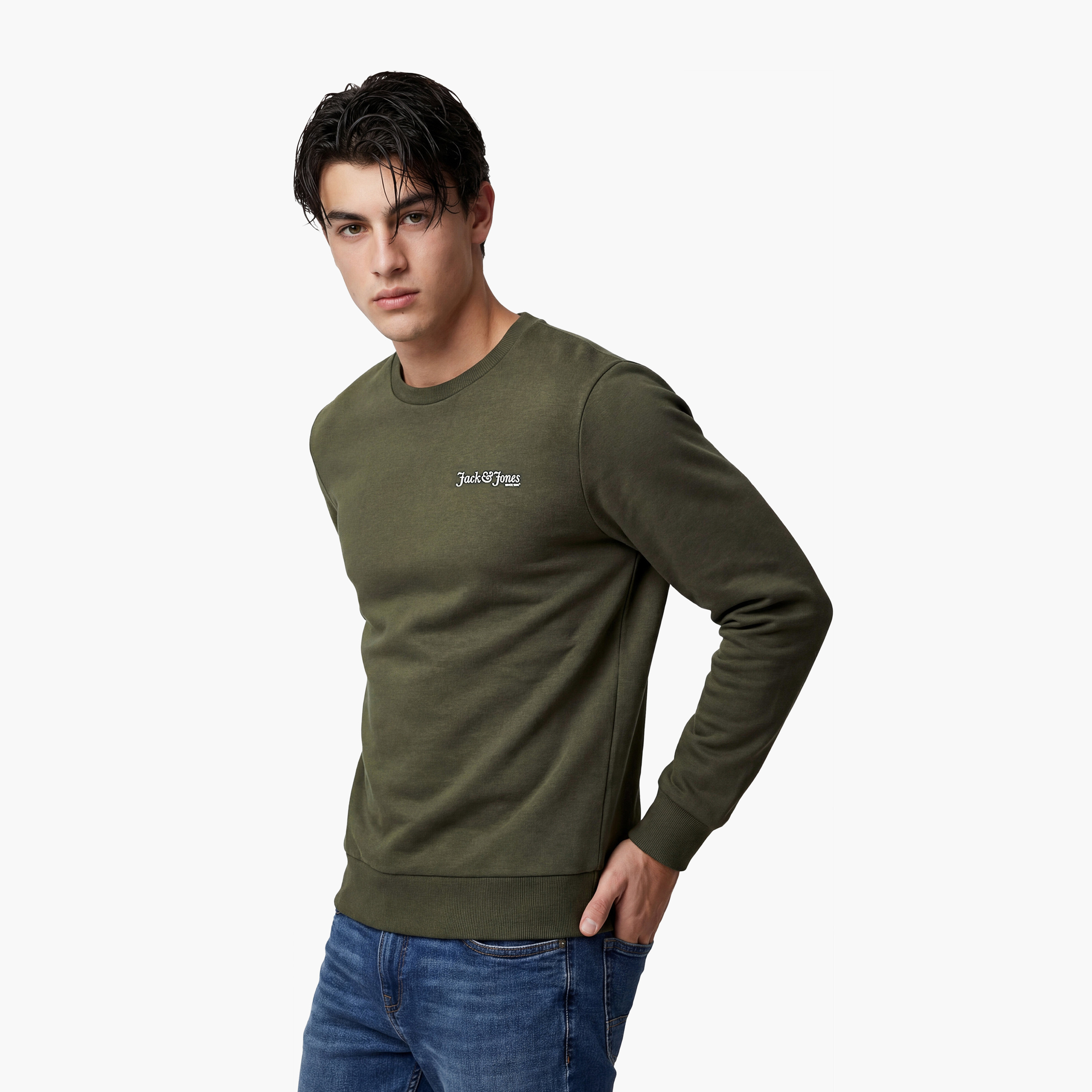 سويت شيرت رجالي مطبوع بياقة دائرية وأكمام طويلة من جاك آند جونز-men-winterwear-hoodiesandsweatshirts-image-13