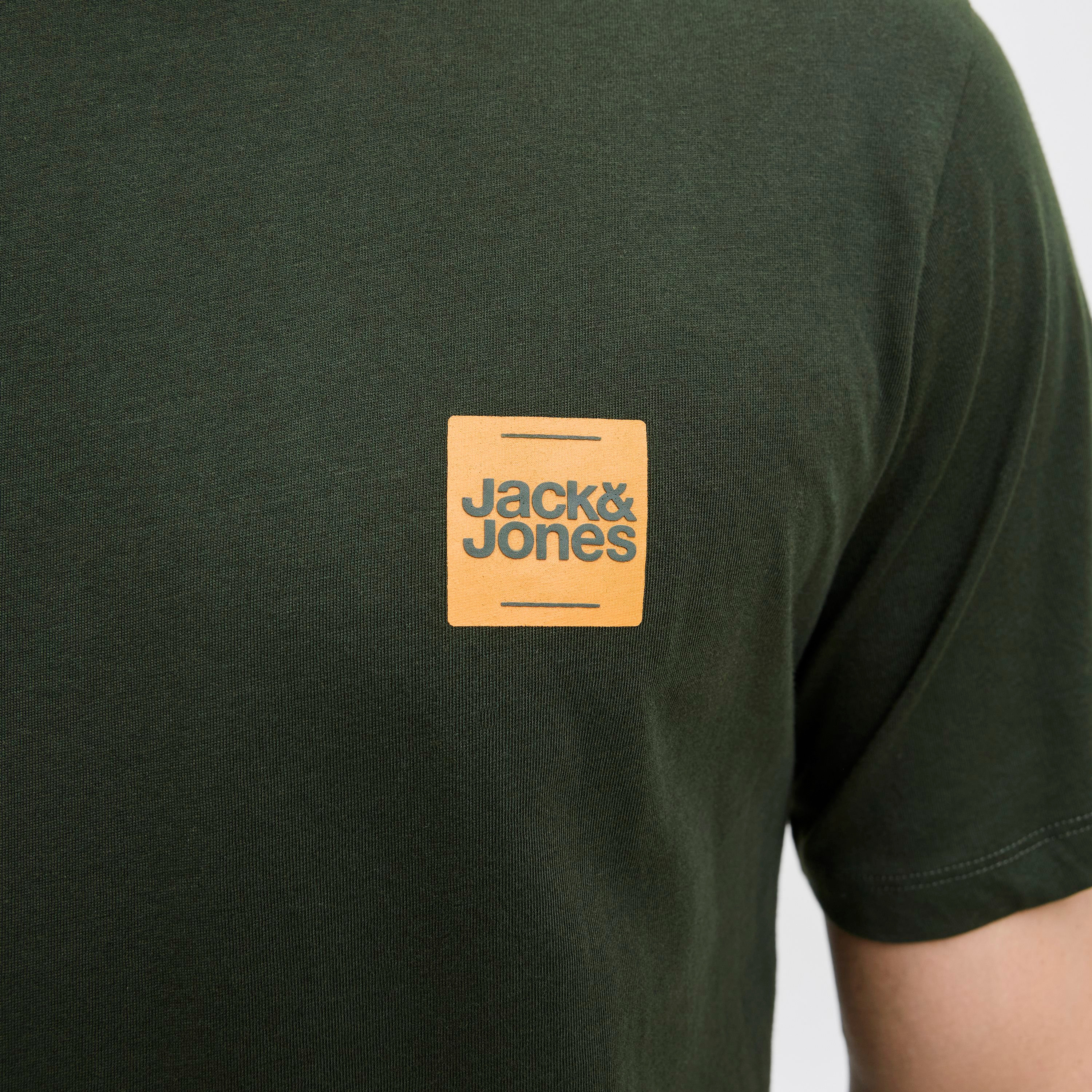 تيشيرت رجالي سادة بياقة دائرية وأكمام قصيرة من جاك ان جونز-men-clothing-tshirtsandpolos-tshirts-image-7