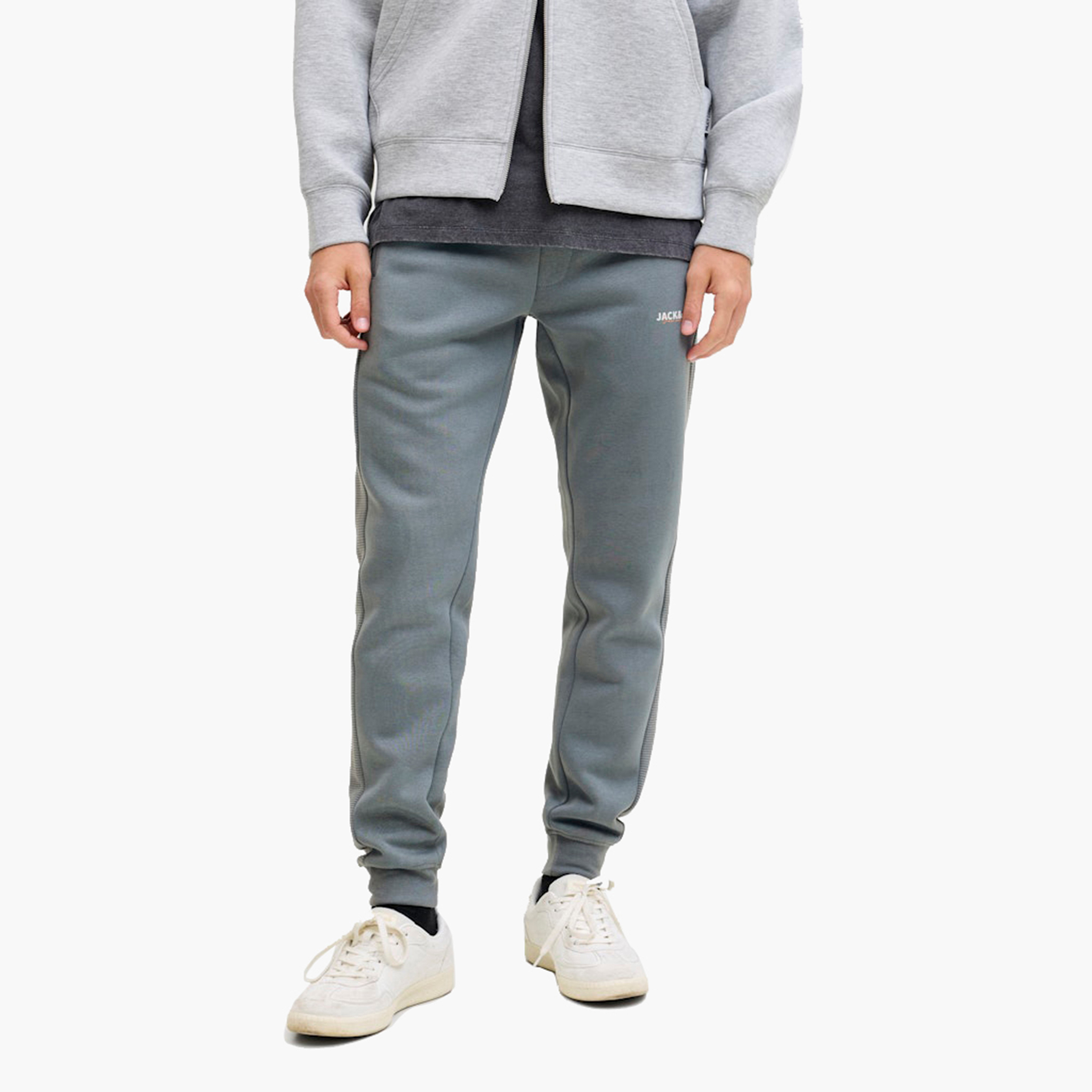 بنطلون رياضي (جوغر) رجالي جاك آند جونز سادة برباط شد وخصر متوسط الارتفاع-men-clothing-bottoms-joggers-image-11