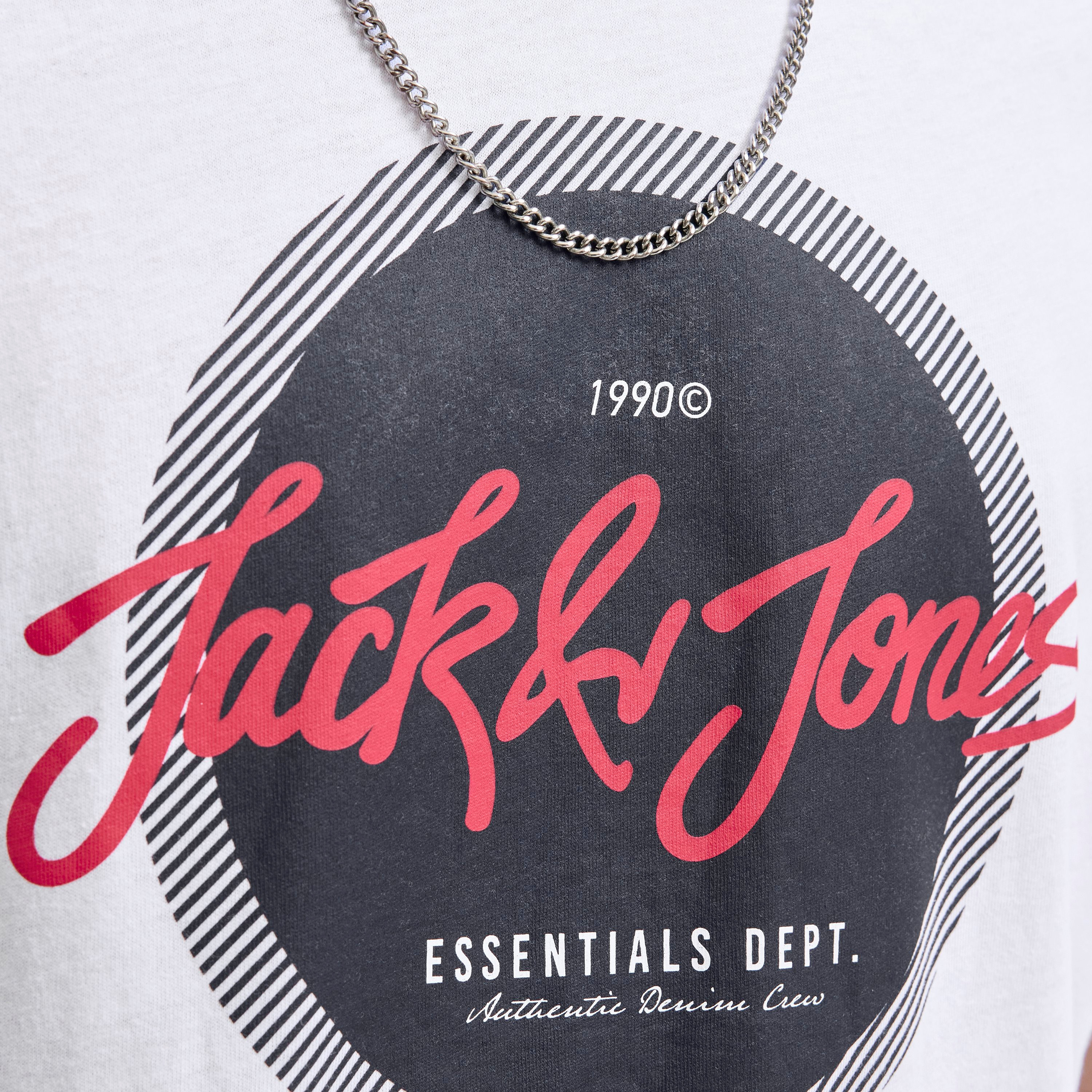 تي شيرت رجالي مطبوع بياقة دائرية وأكمام قصيرة من جاك اند جونز-men-clothing-tshirtsandpolos-tshirts-image-7