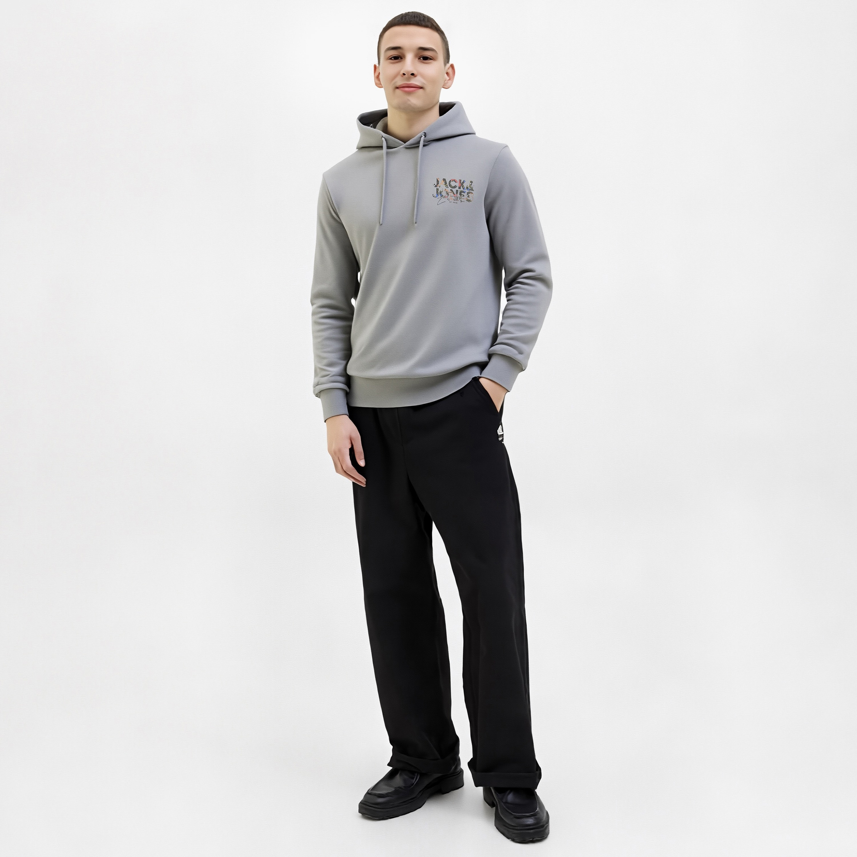 كنزة صوفية رجالية سادة بقلنسوة وأكمام طويلة من جاك ان جونز-men-winterwear-hoodiesandsweatshirts-image-2
