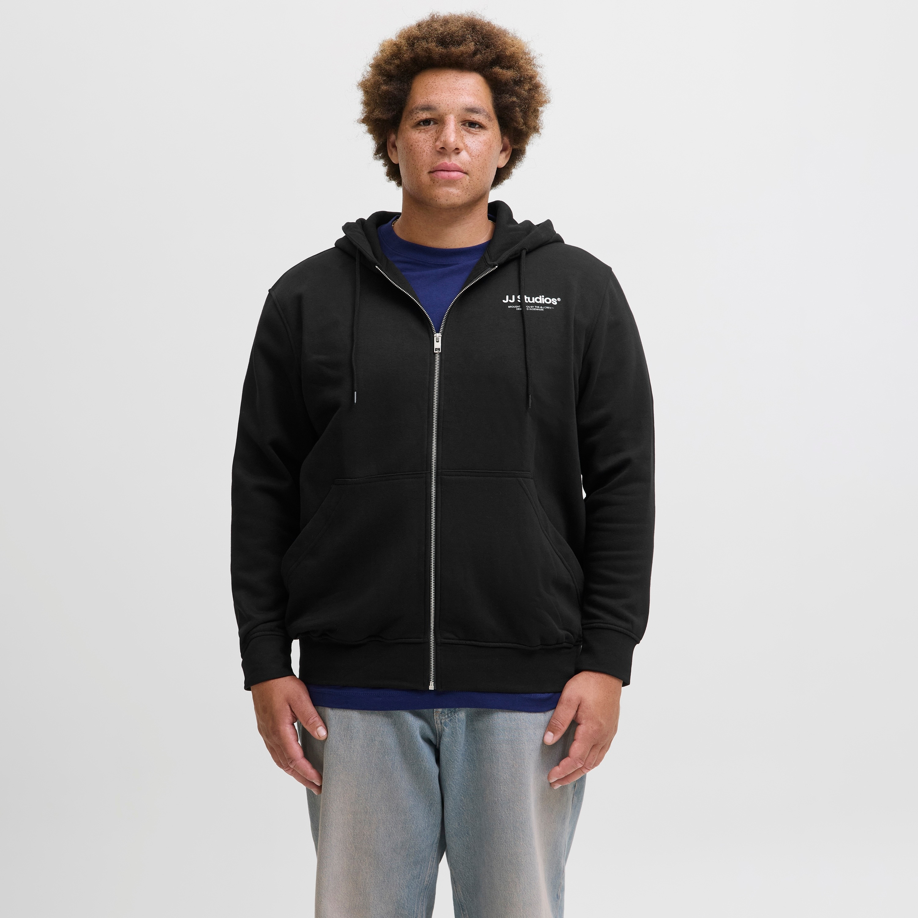 هودي رجالي بسحاب سادة بلص من جاك اند جونز-men-winterwear-hoodiesandsweatshirts-image-1