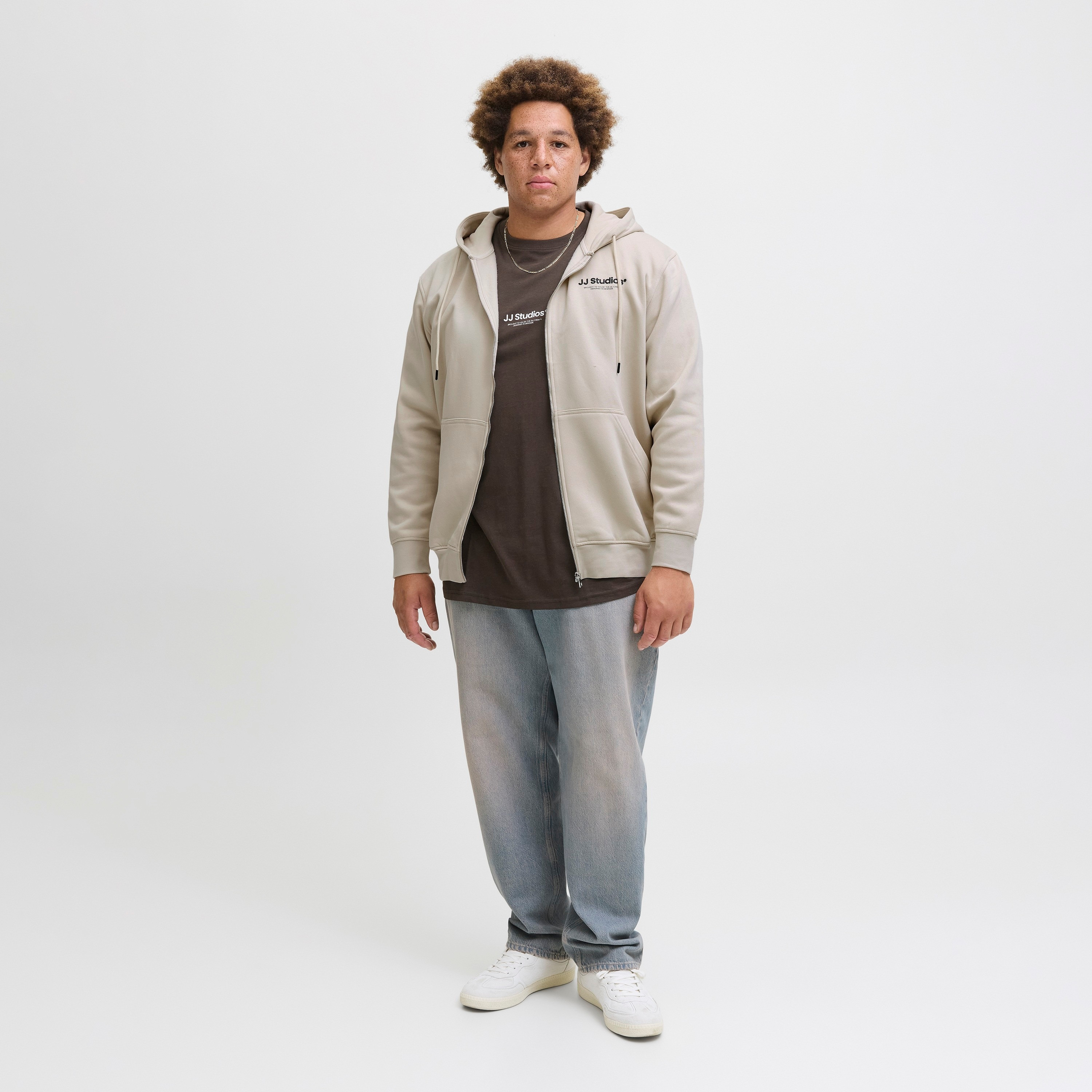 هودي رجالي بسحاب سادة بلص من جاك اند جونز-men-winterwear-hoodiesandsweatshirts-image-6