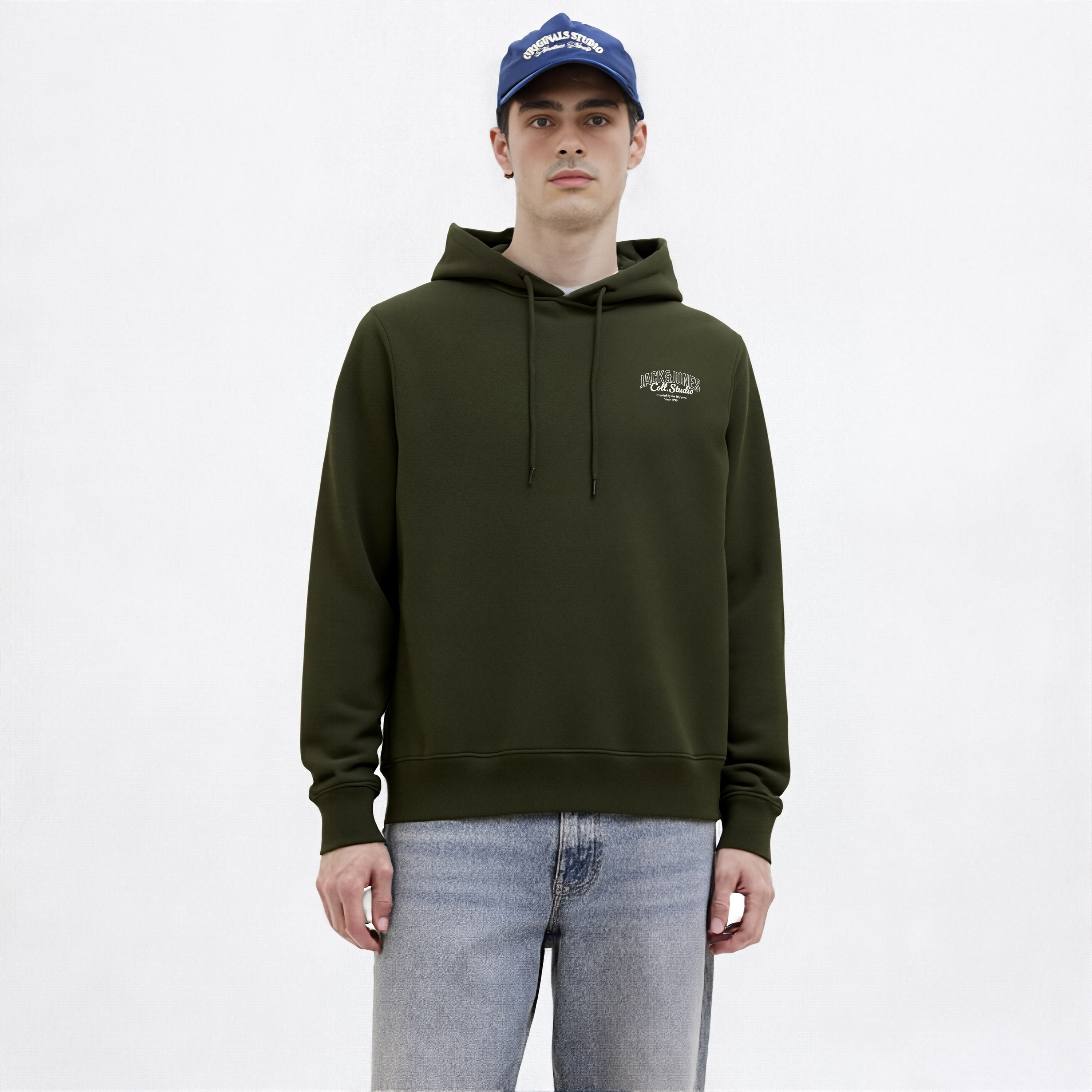 سويتشيرت رجالي بأكمام طويلة وقلنسوة بطبعة كتابة بلص من جاك اند جونز-men-winterwear-hoodiesandsweatshirts-image-7