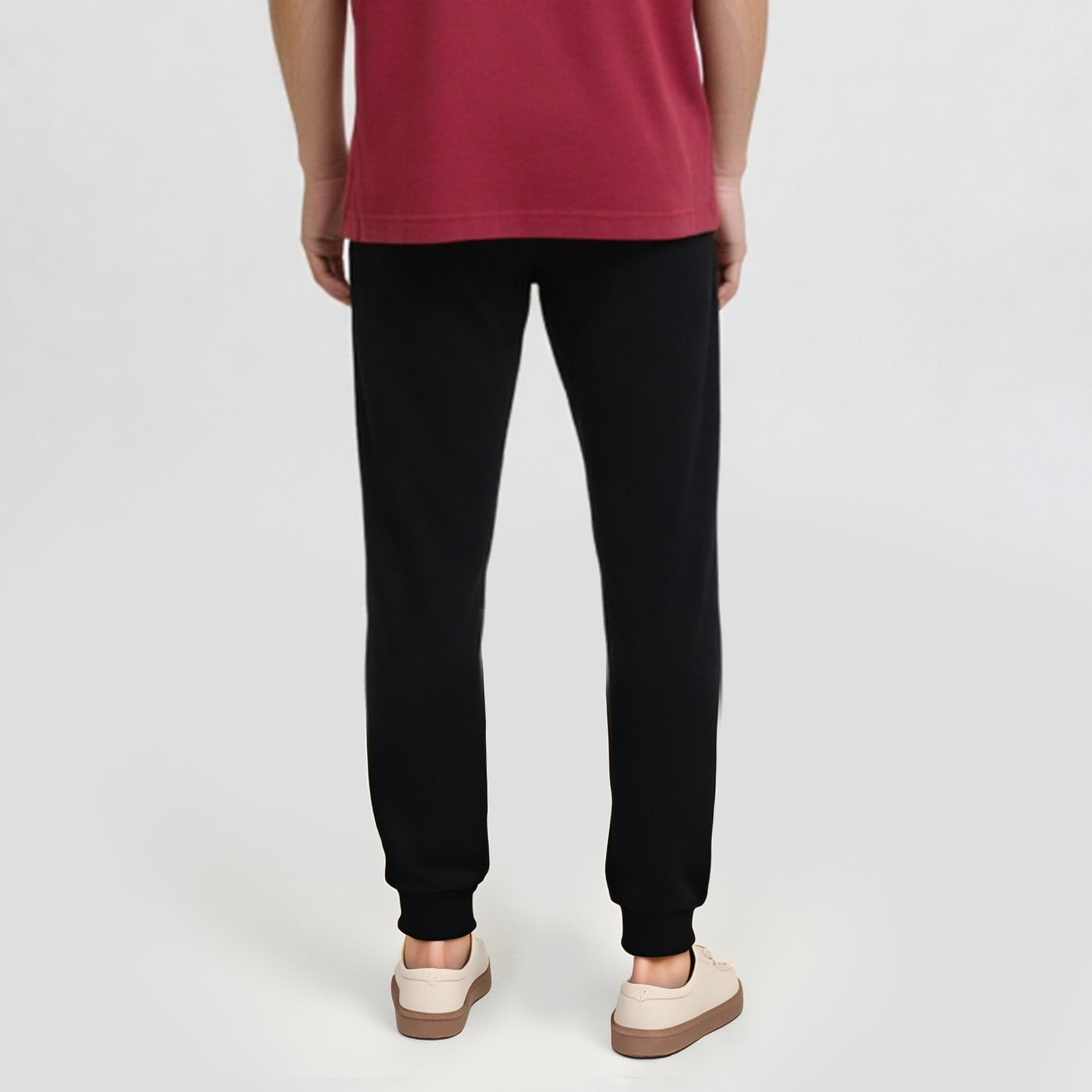 بنطلون رياضي رجالي سادة بخصر متوسط الارتفاع ورباط سحب من جاك ان جونز-men-clothing-bottoms-joggers-image-4