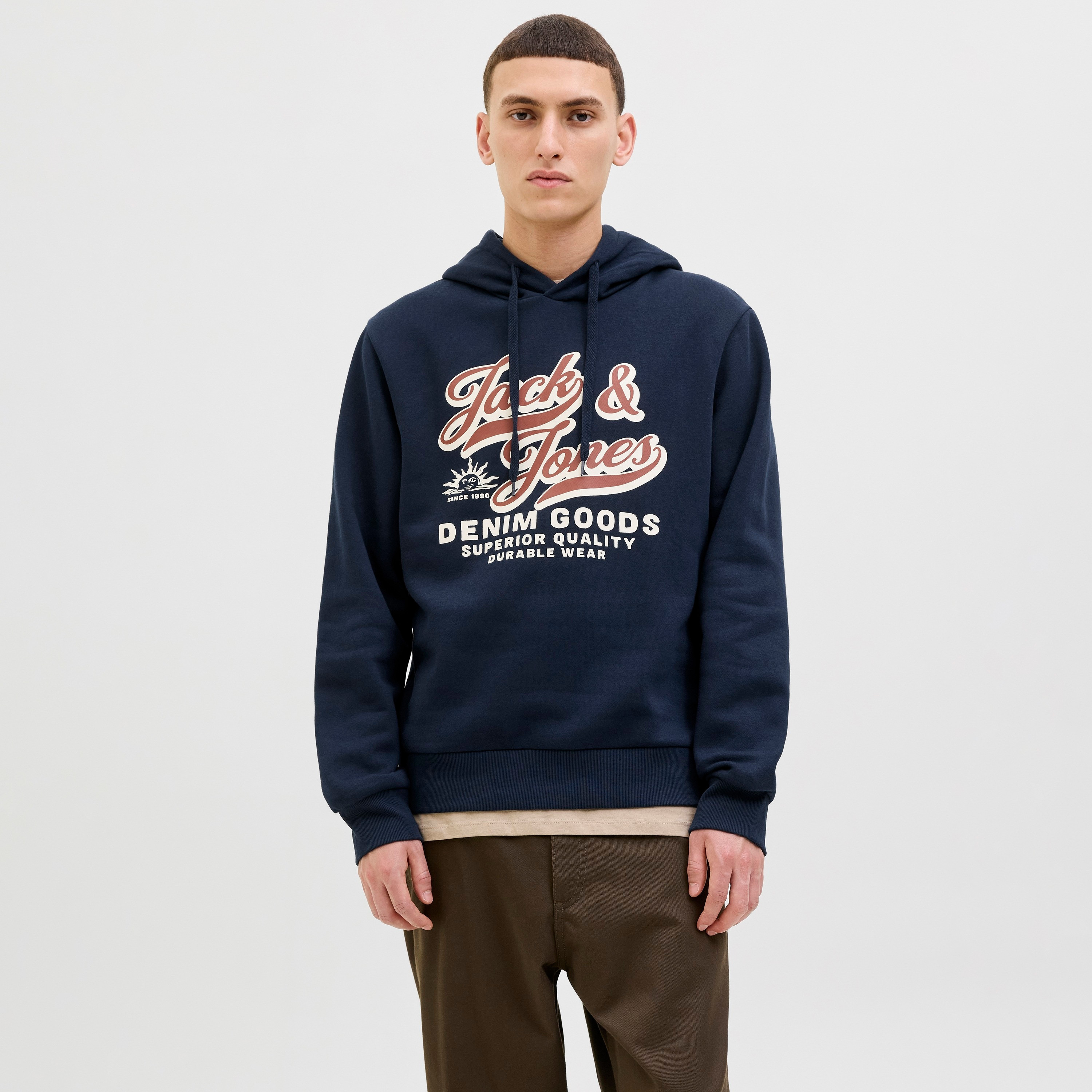 كنزة صوفية رجالية مطبوعة برسومات بقلنسوة وأكمام طويلة من جاك ان جونز-men-winterwear-hoodiesandsweatshirts-image-1