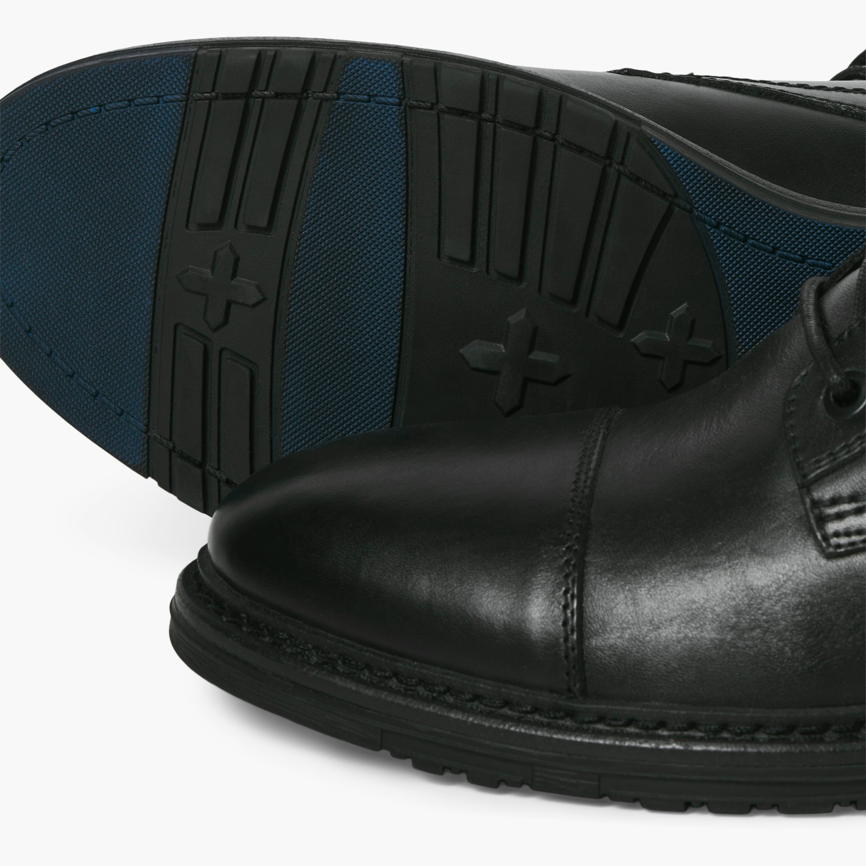 حذاء بوت رجالي برباط حتى الكاحل من جاك آند جونز | 12280227-men-shoes-boots-image-3