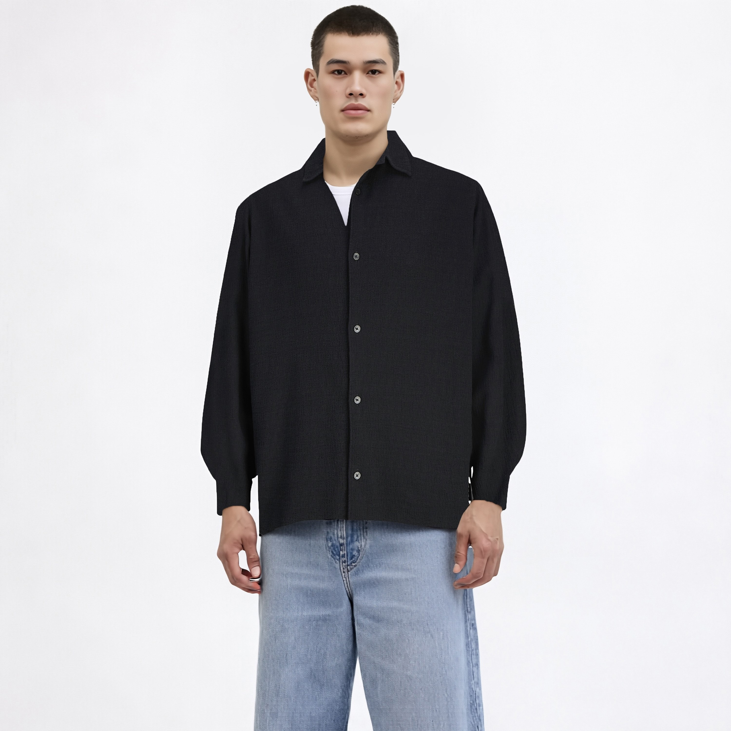 قميص رجالي بقصة مريحة وسادة بياقة وأكمام طويلة من جاك ان جونز-men-clothing-shirts-image-1