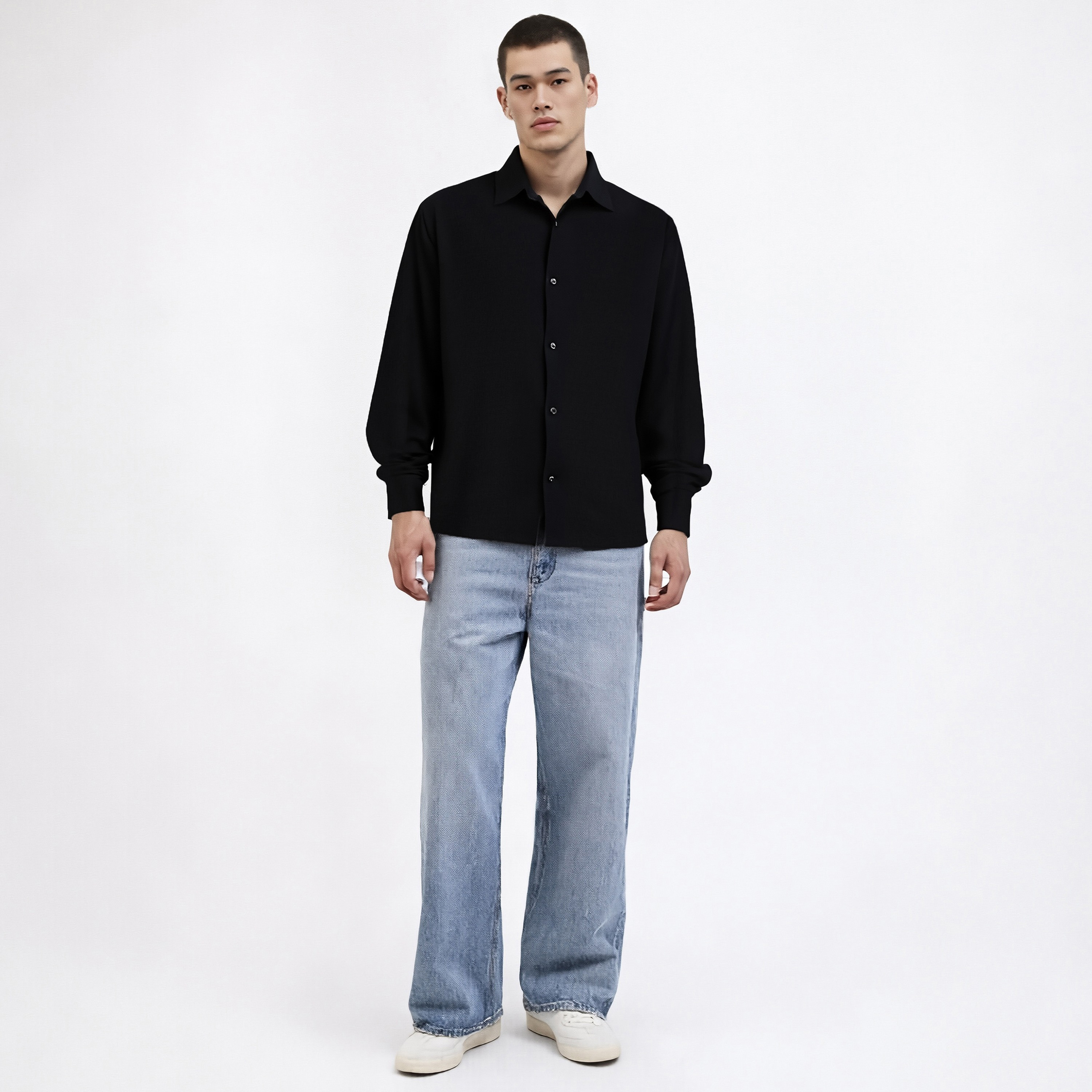 قميص رجالي بقصة مريحة وسادة بياقة وأكمام طويلة من جاك ان جونز-men-clothing-shirts-image-2