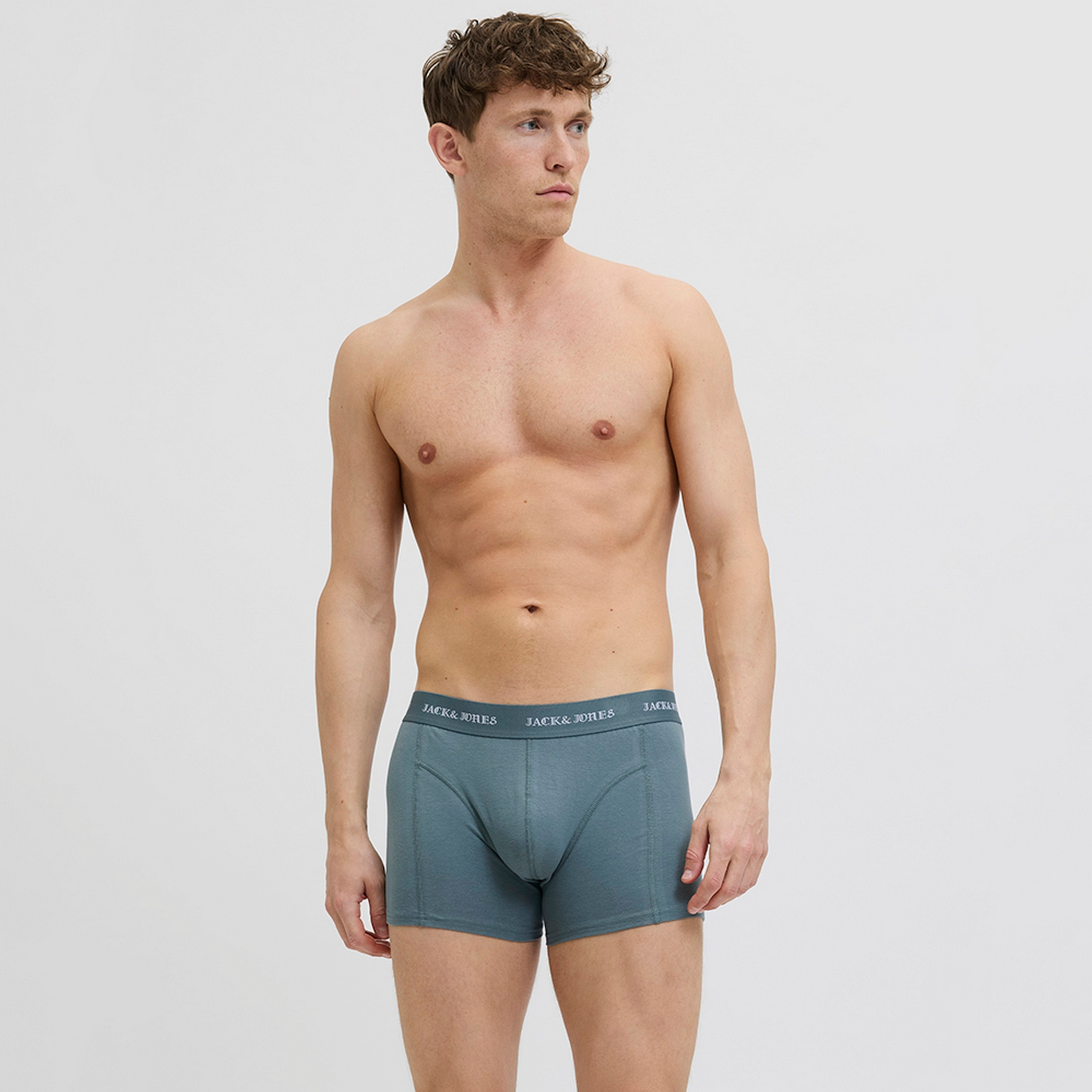 عبوة من 7 سراويل داخلية رجالية بطبعة شعار على حزام الخصر من جاك ان جونز-men-clothing-innerwear-underwear-image-4