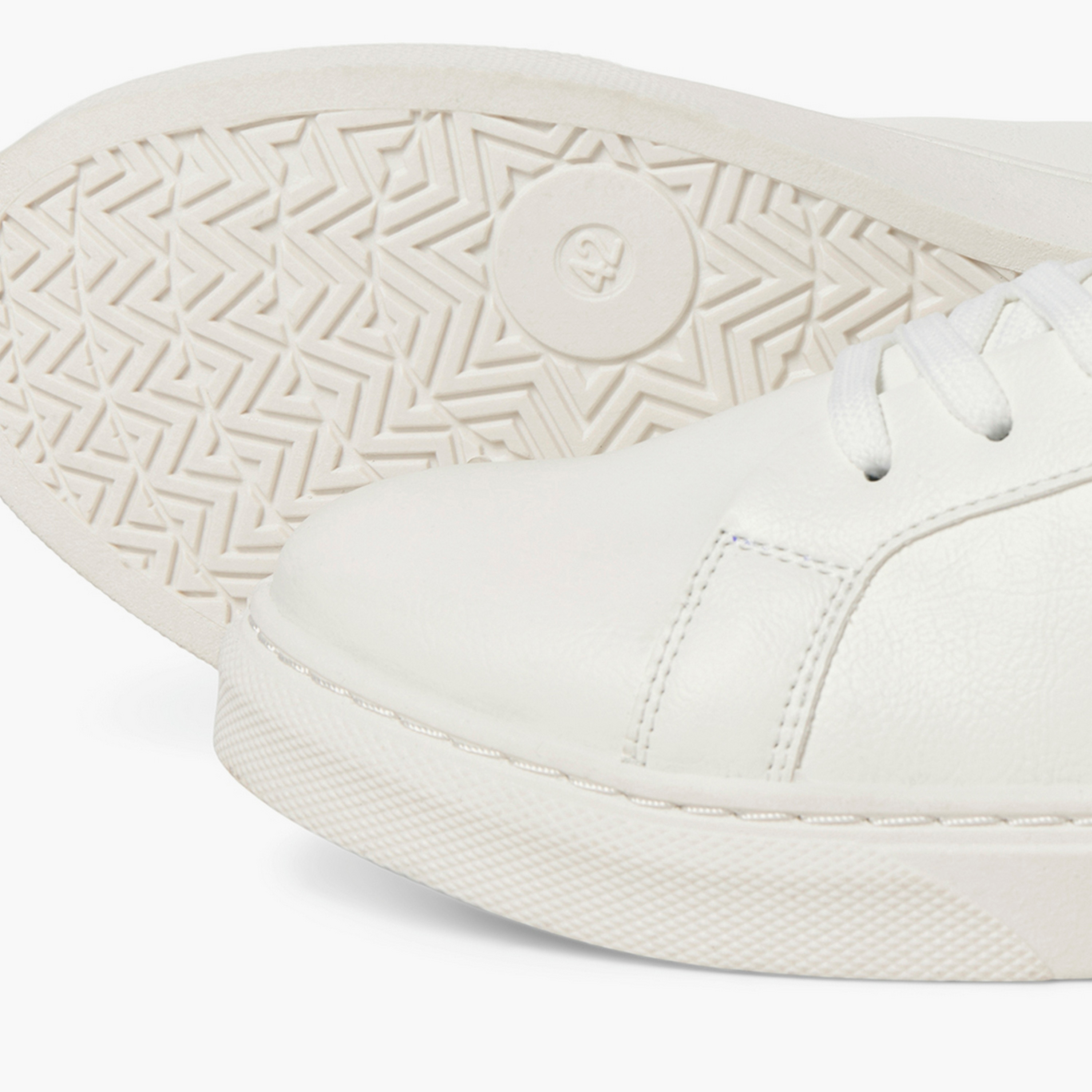 أحذية رياضية رجالية برباط وكاحل منخفض من جاك ان جونز|12282315-men-shoes-sneakers-image-2
