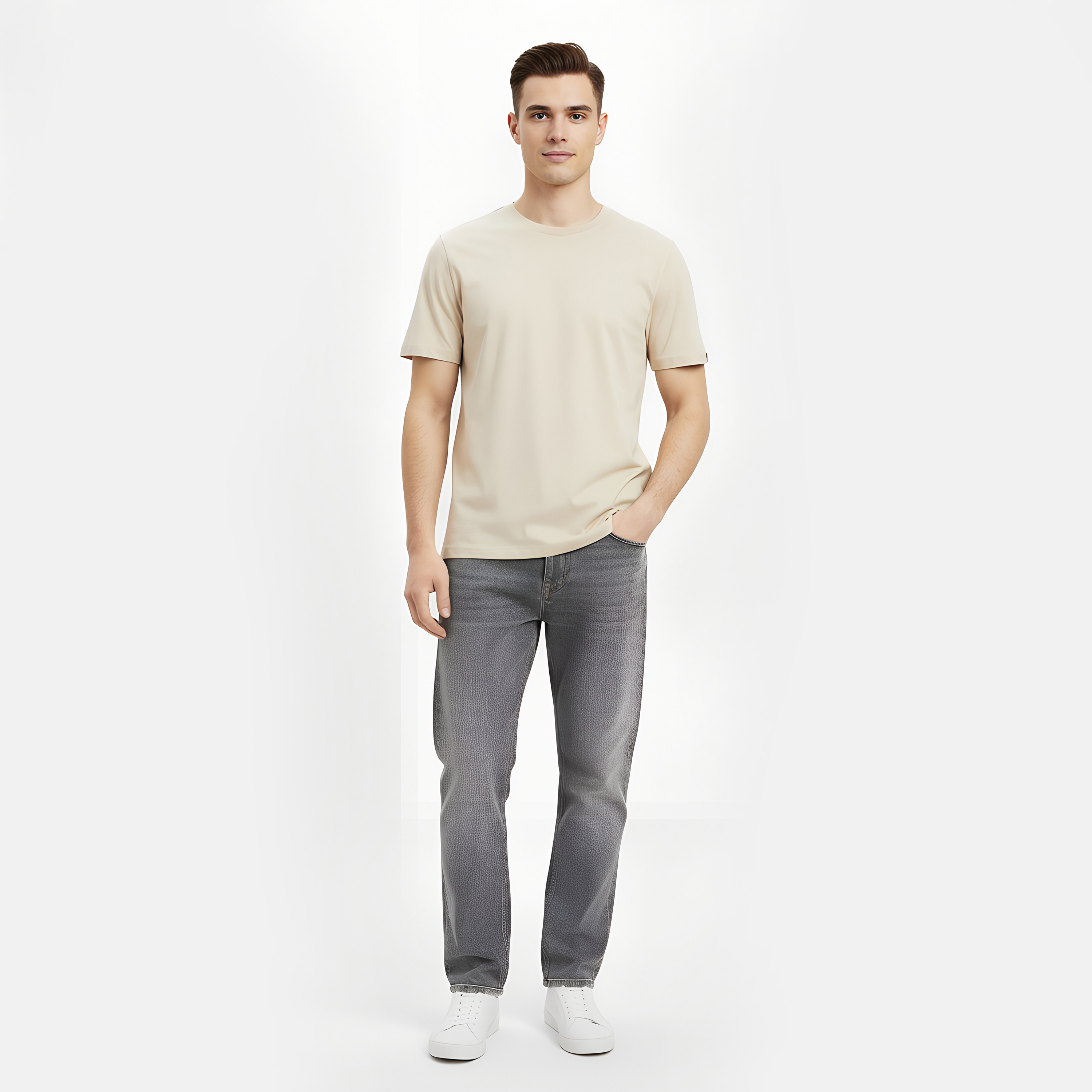 تيشيرت رجالي سادة بياقة دائرية وأكمام قصيرة من جاك ان جونز-men-clothing-tshirtsandpolos-tshirts-image-5