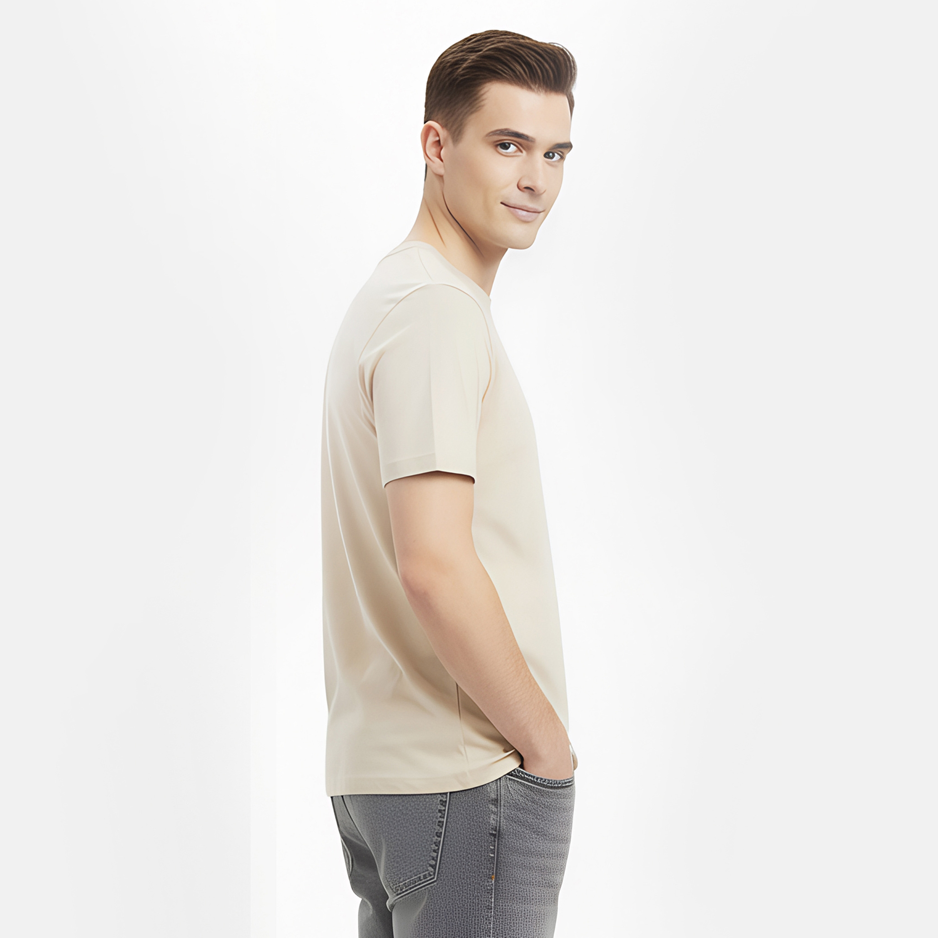 تيشيرت رجالي سادة بياقة دائرية وأكمام قصيرة من جاك ان جونز-men-clothing-tshirtsandpolos-tshirts-image-6