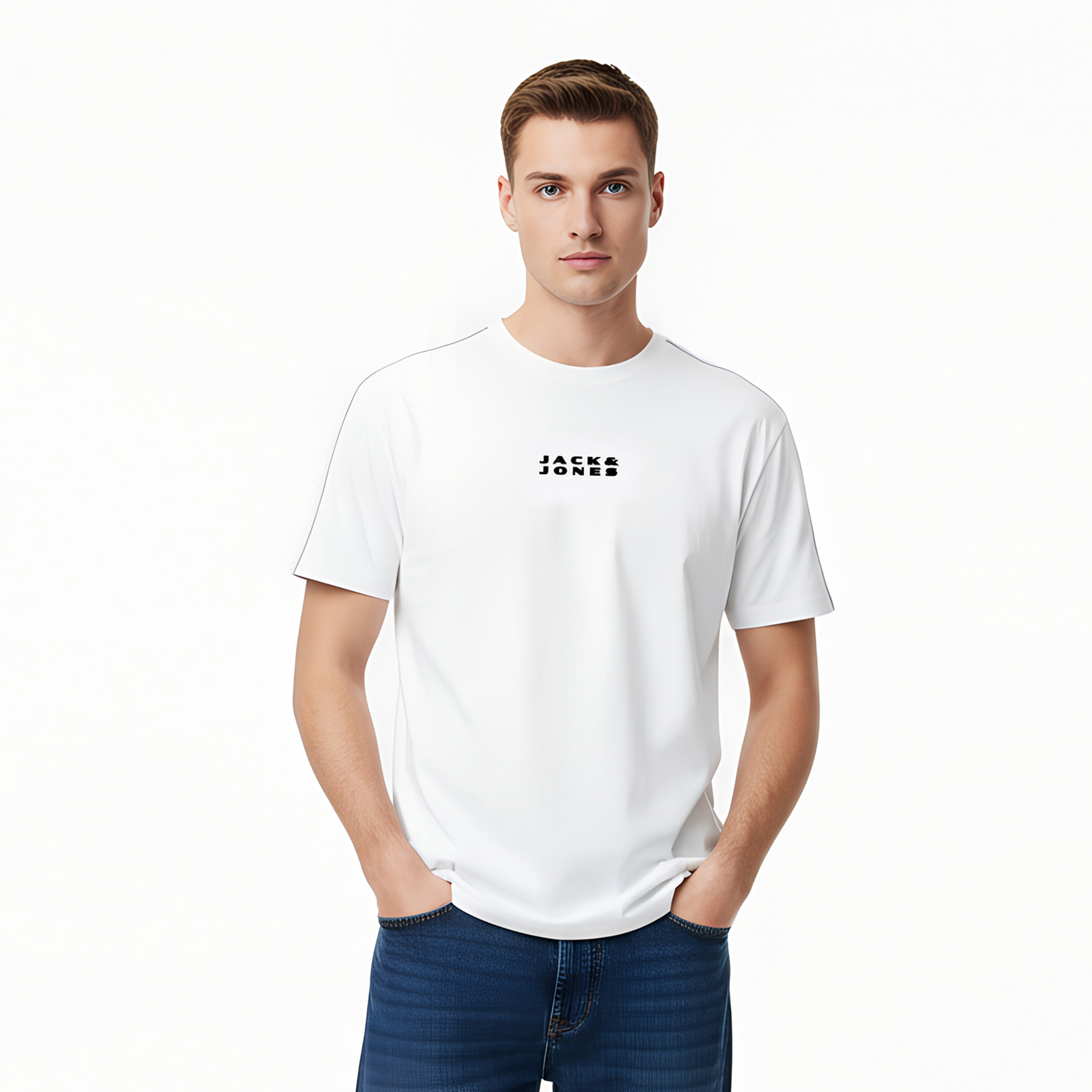 تيشيرت رجالي سادة بياقة دائرية وأكمام قصيرة من جاك ان جونز-men-clothing-tshirtsandpolos-tshirts-image-4