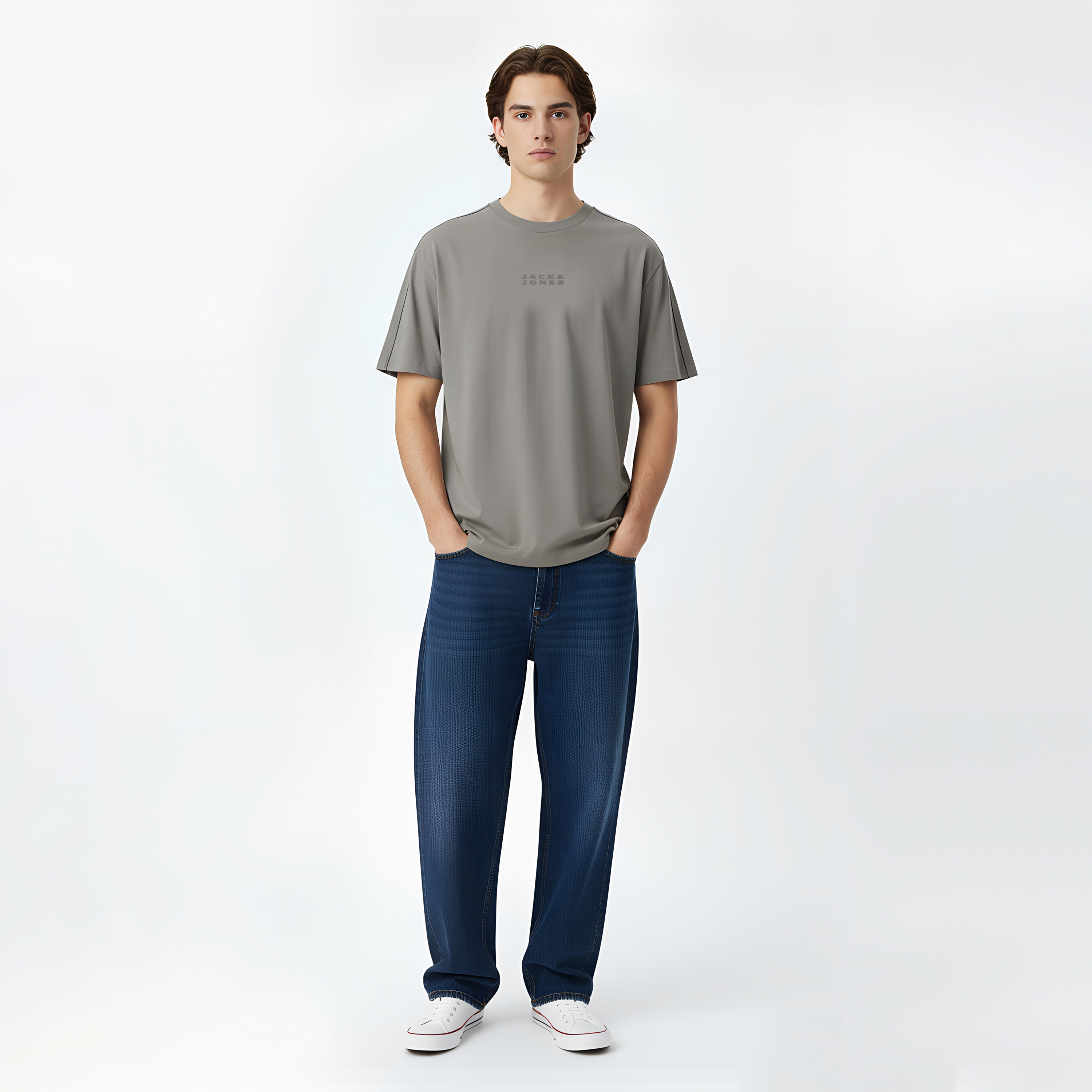 تيشيرت رجالي سادة بياقة دائرية وأكمام قصيرة من جاك ان جونز-men-clothing-tshirtsandpolos-tshirts-image-11