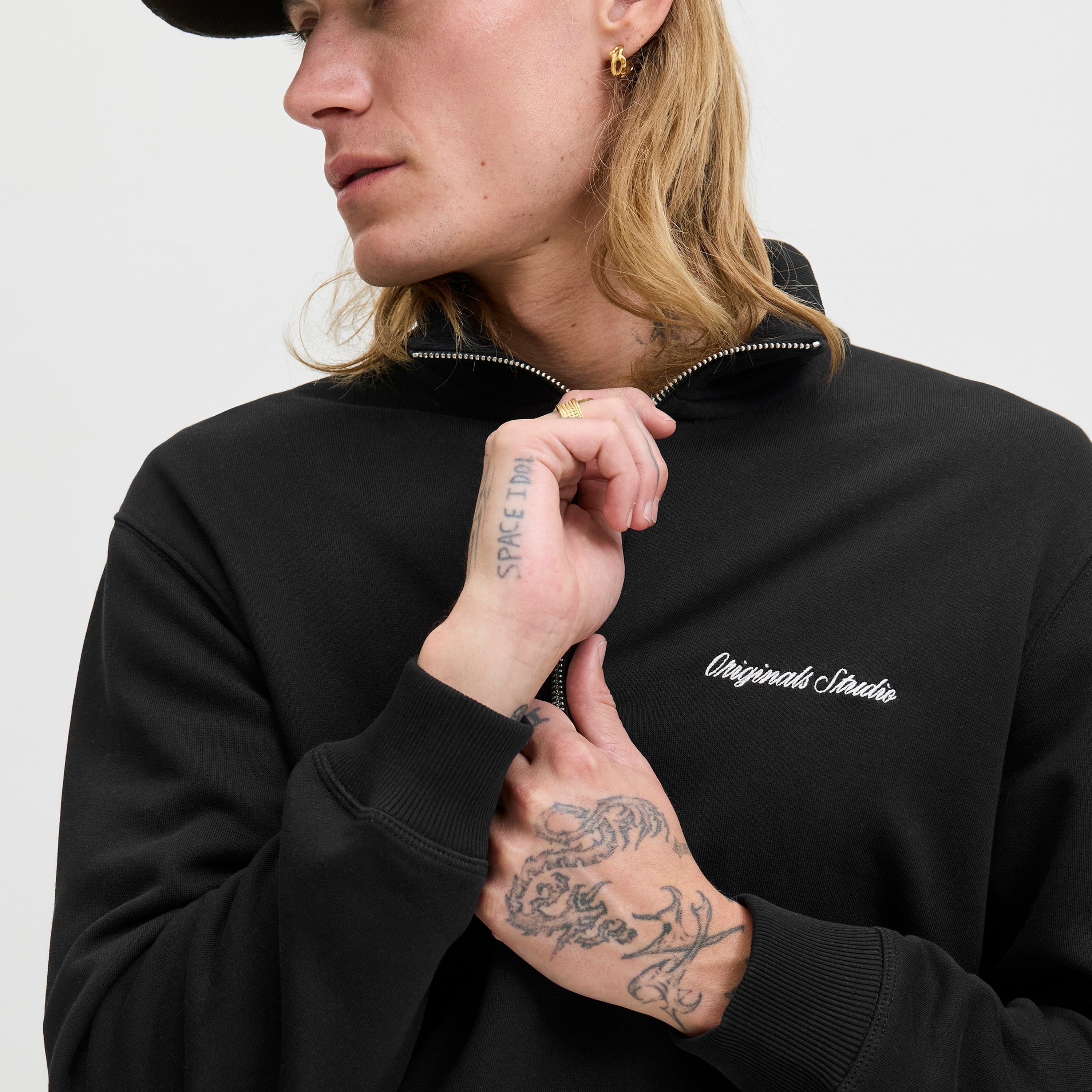Jack & Jones Plain High Neck Long Sleeves Men's Sweatshirt-men-winterwear-hoodiesandsweatshirts-image-3