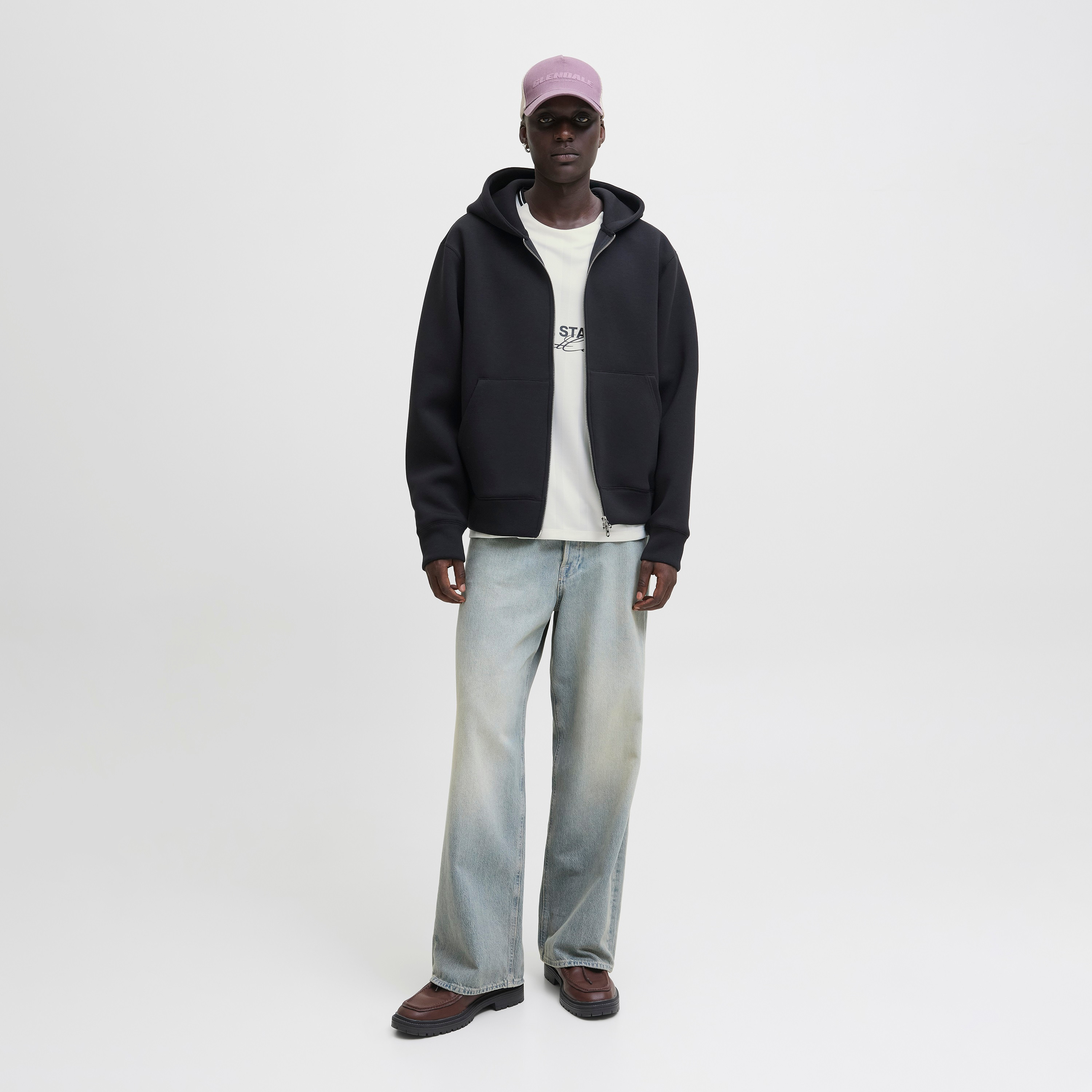 تيشيرت كرة قدم رجالي جاك آند جونز مطبوع بياقة مستديرة وأكمام قصيرة-men-clothing-sportswearandactivewear-tshirtsandpolos-image-6