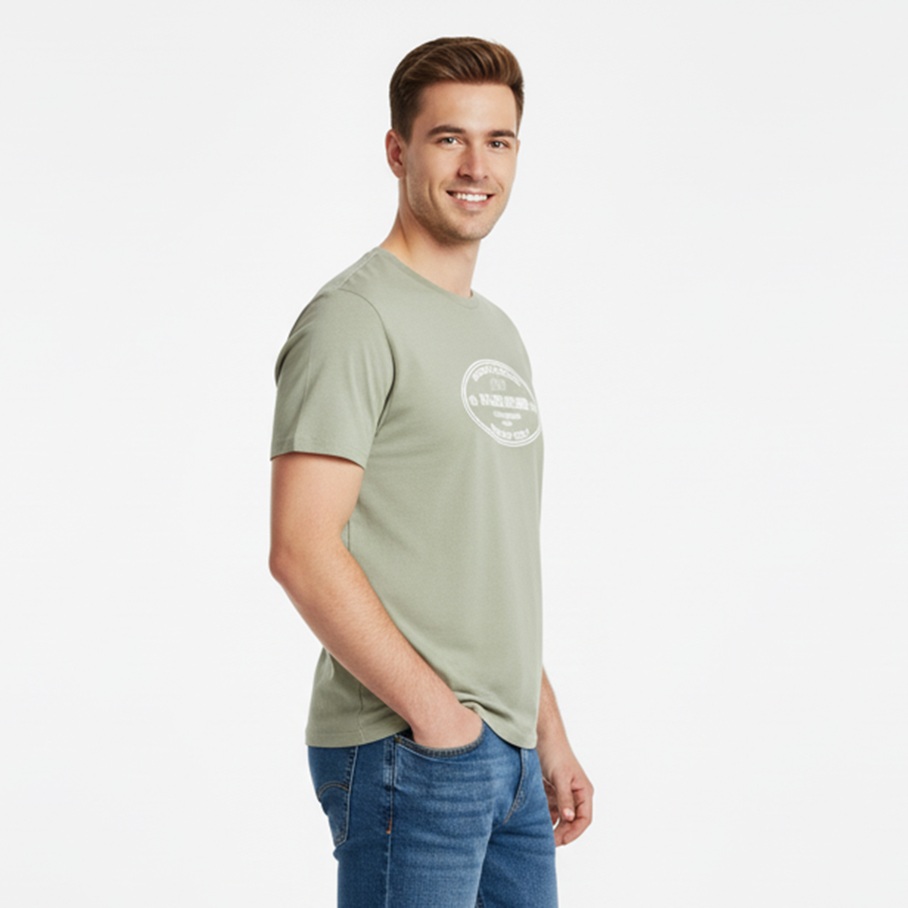 تي شيرت رجالي مطبوع بياقة دائرية وأكمام قصيرة من جاك اند جونز-men-clothing-tshirtsandpolos-tshirts-image-12