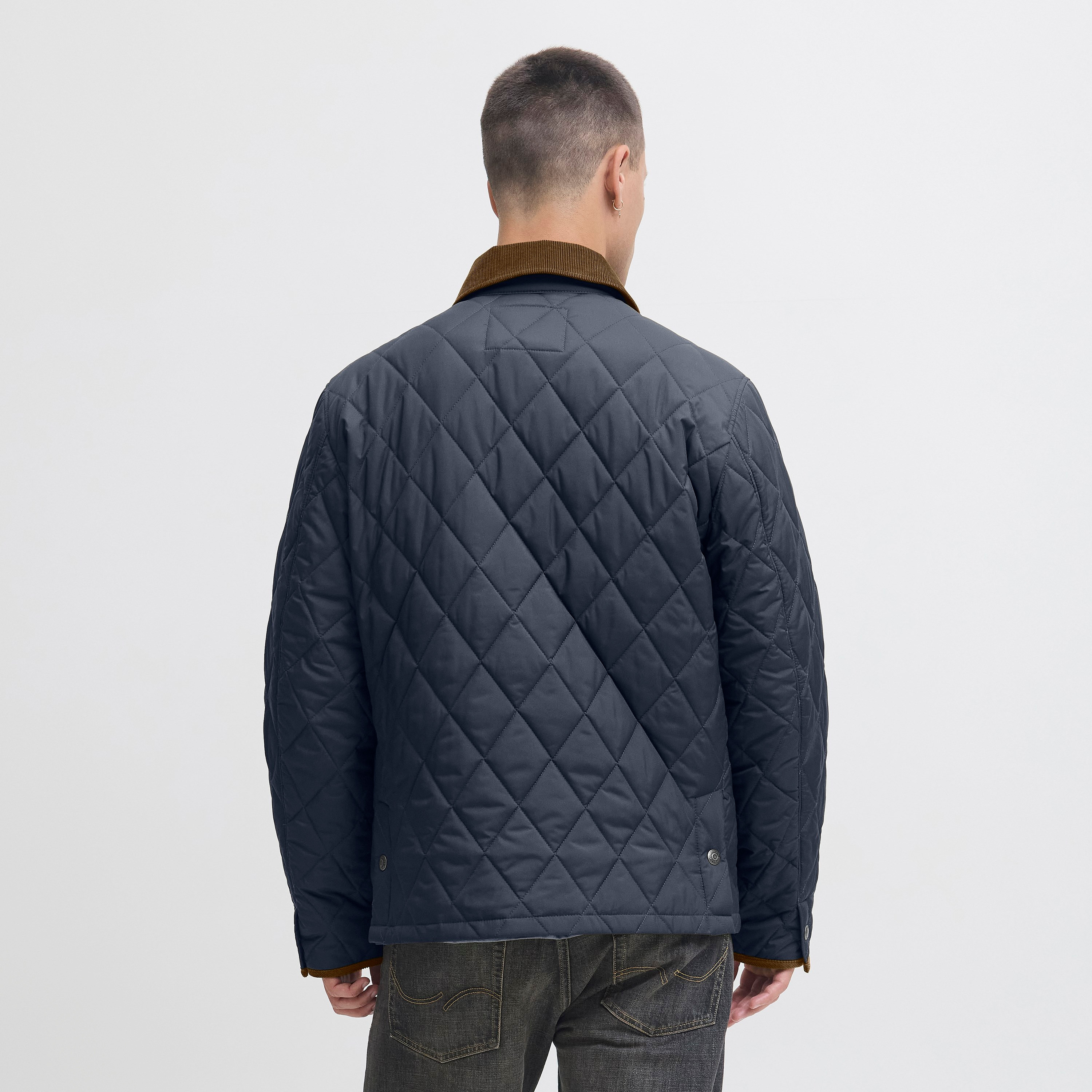 Jack & Jones Plain Spread Collar Long Sleeves Men's Quilted Jacket-men-clothing-jacketsandblazers-jackets-image-4
