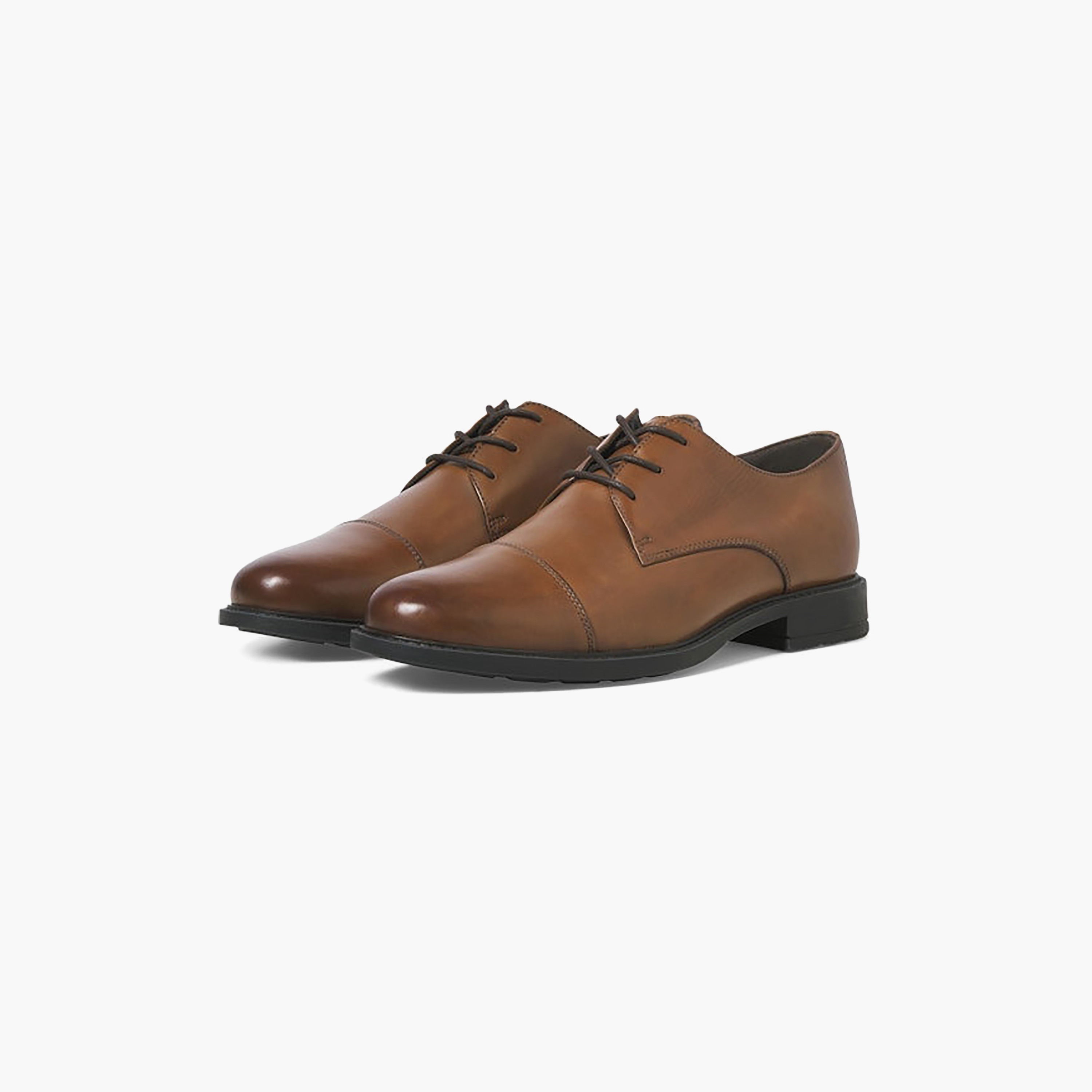 حذاء "أوكسفورد" رجالي برباط من جاك آند جونز-men-shoes-formalshoes-image-1
