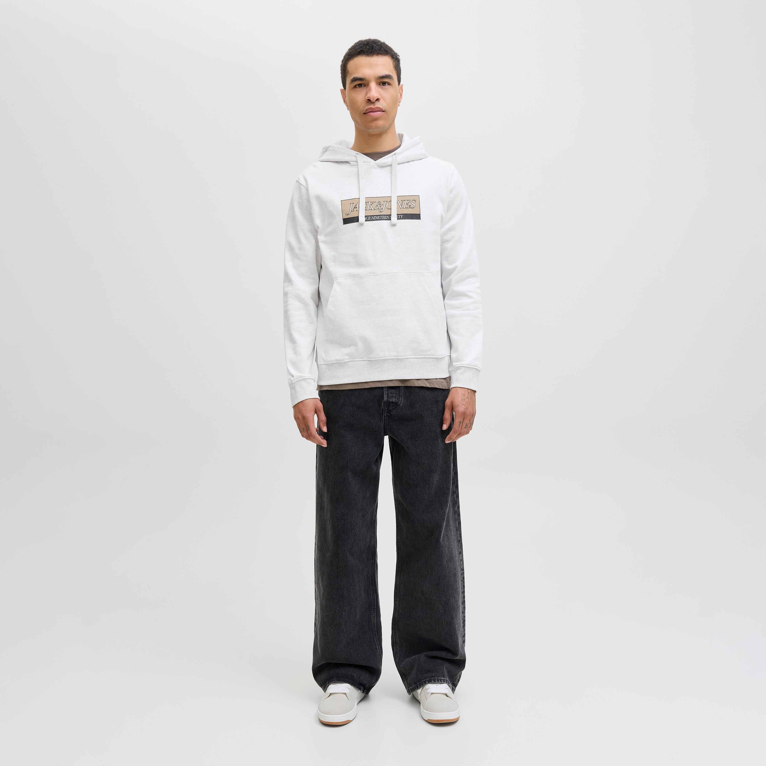Jack & Jones Printed Long Sleeves Men's Hoodie-men-winterwear-hoodiesandsweatshirts-image-2