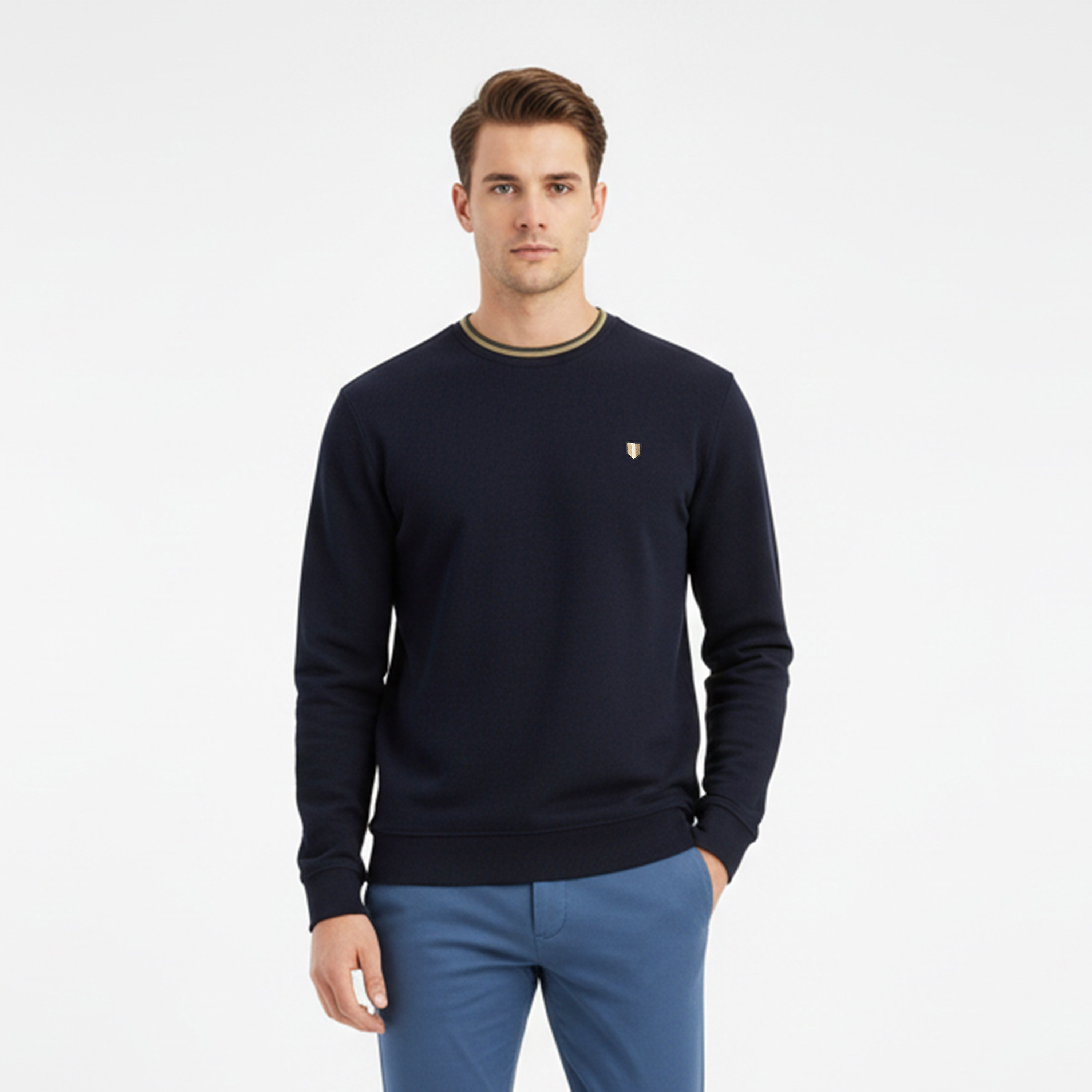 كنزة صوفية (بلوفر) رجالية جاك آند جونز بملمس وبياقة مستديرة وأكمام طويلة-men-clothing-sweatersandpullovers-image-1