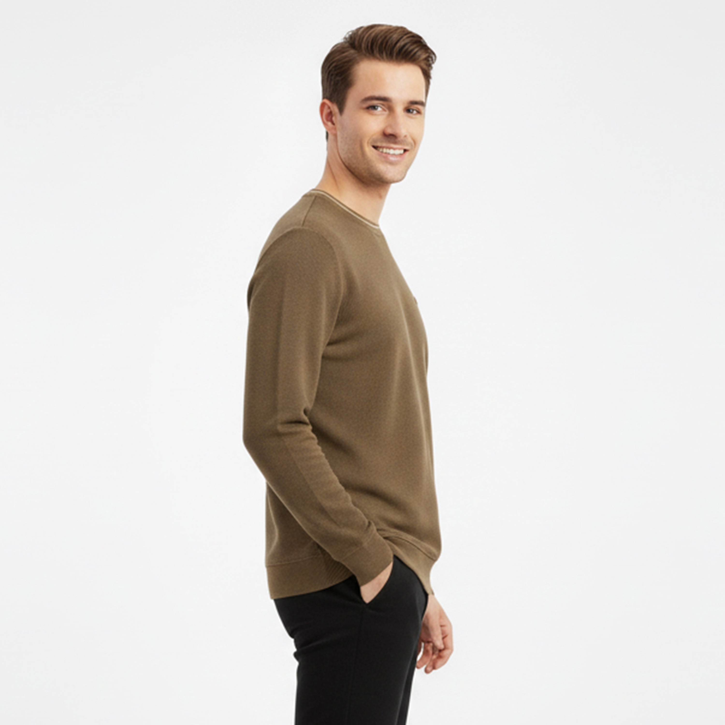 كنزة صوفية (بلوفر) رجالية جاك آند جونز بملمس وبياقة مستديرة وأكمام طويلة-men-clothing-sweatersandpullovers-image-6