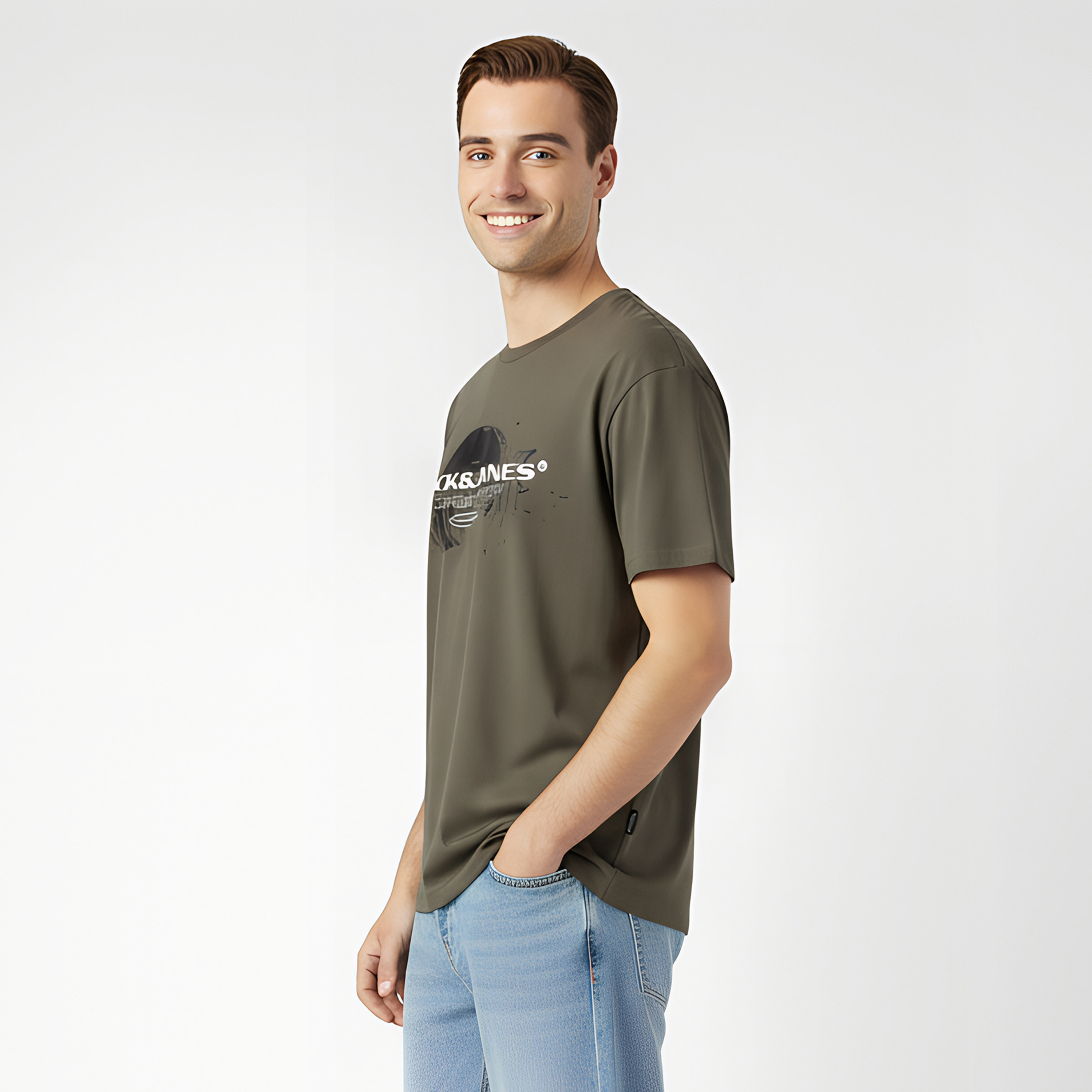 تي شيرت رجالي مطبوع بياقة دائرية وأكمام قصيرة من جاك اند جونز-men-clothing-tshirtsandpolos-tshirts-image-3