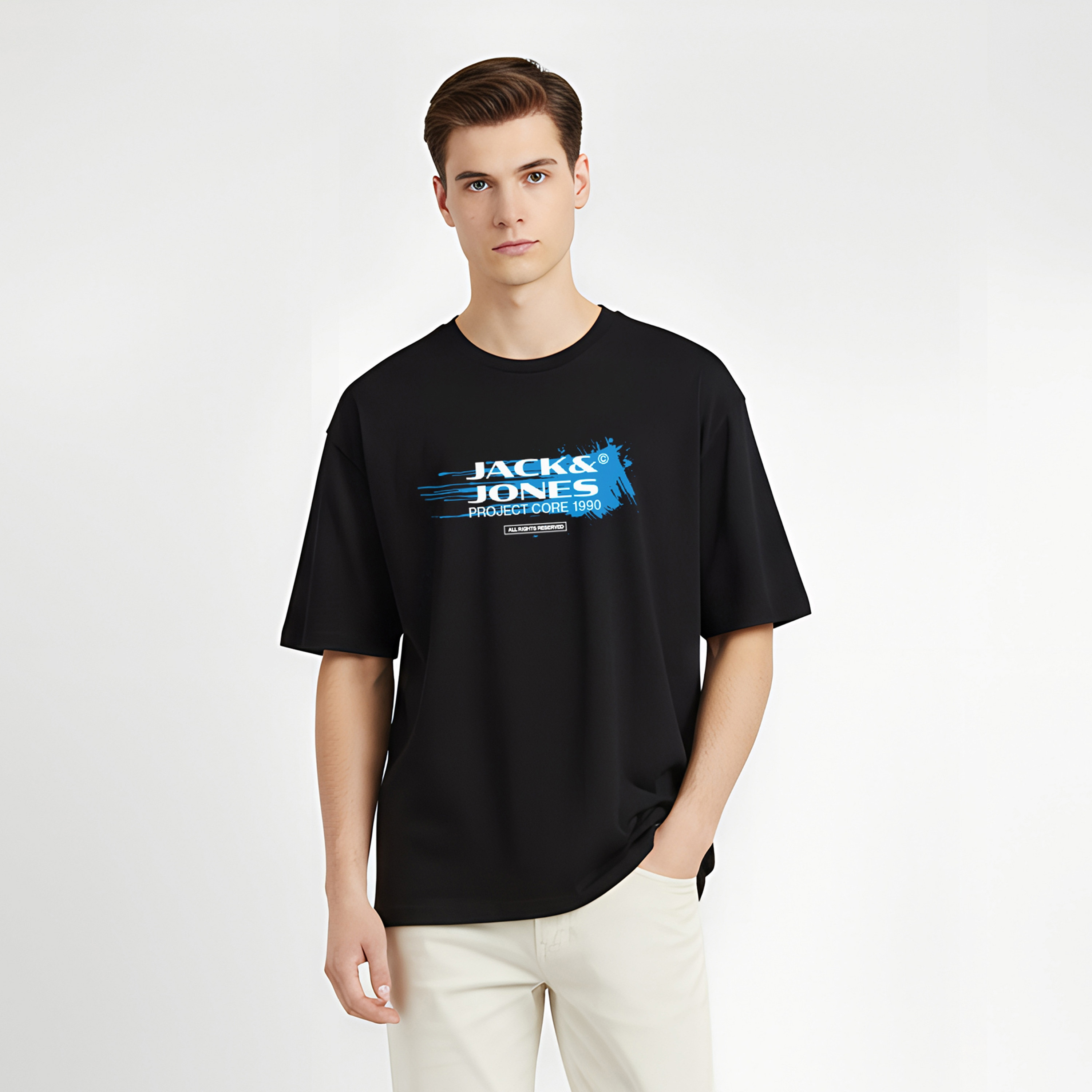 تي شيرت رجالي مطبوع بياقة دائرية وأكمام قصيرة من جاك اند جونز-men-clothing-tshirtsandpolos-tshirts-image-1