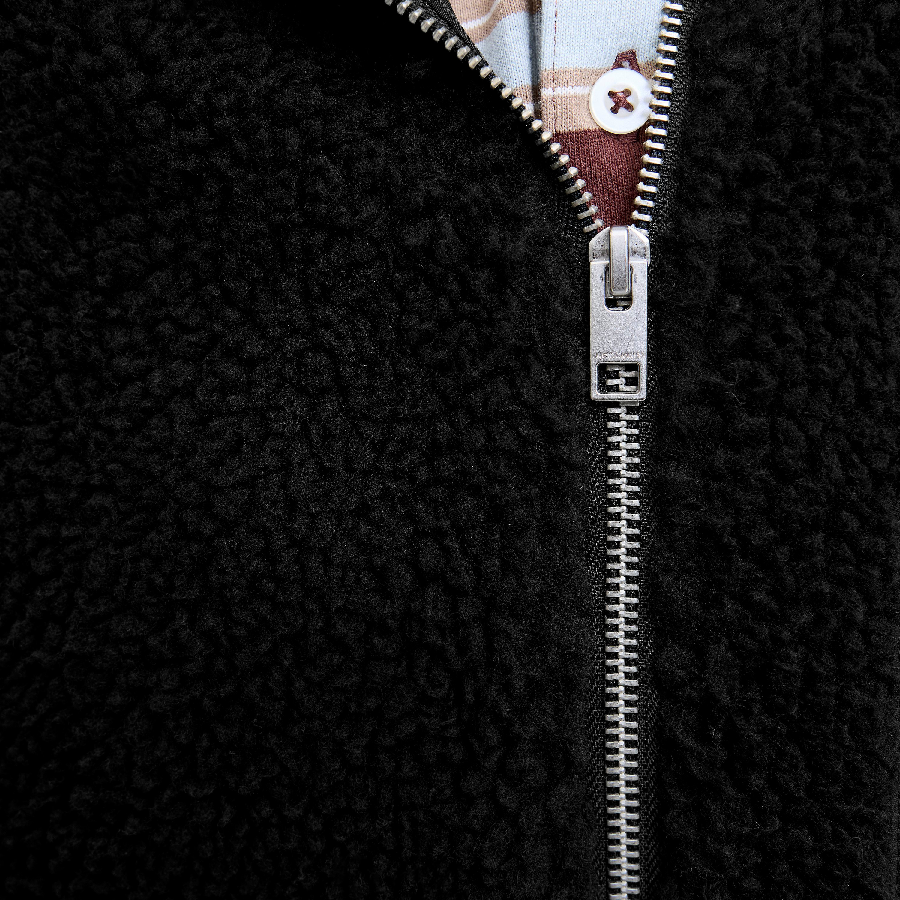 جاكيت تيدي رجالي جاك آند جونز صوفي بياقة عالية قائمة وأكمام طويلة-men-clothing-jacketsandblazers-jackets-image-3