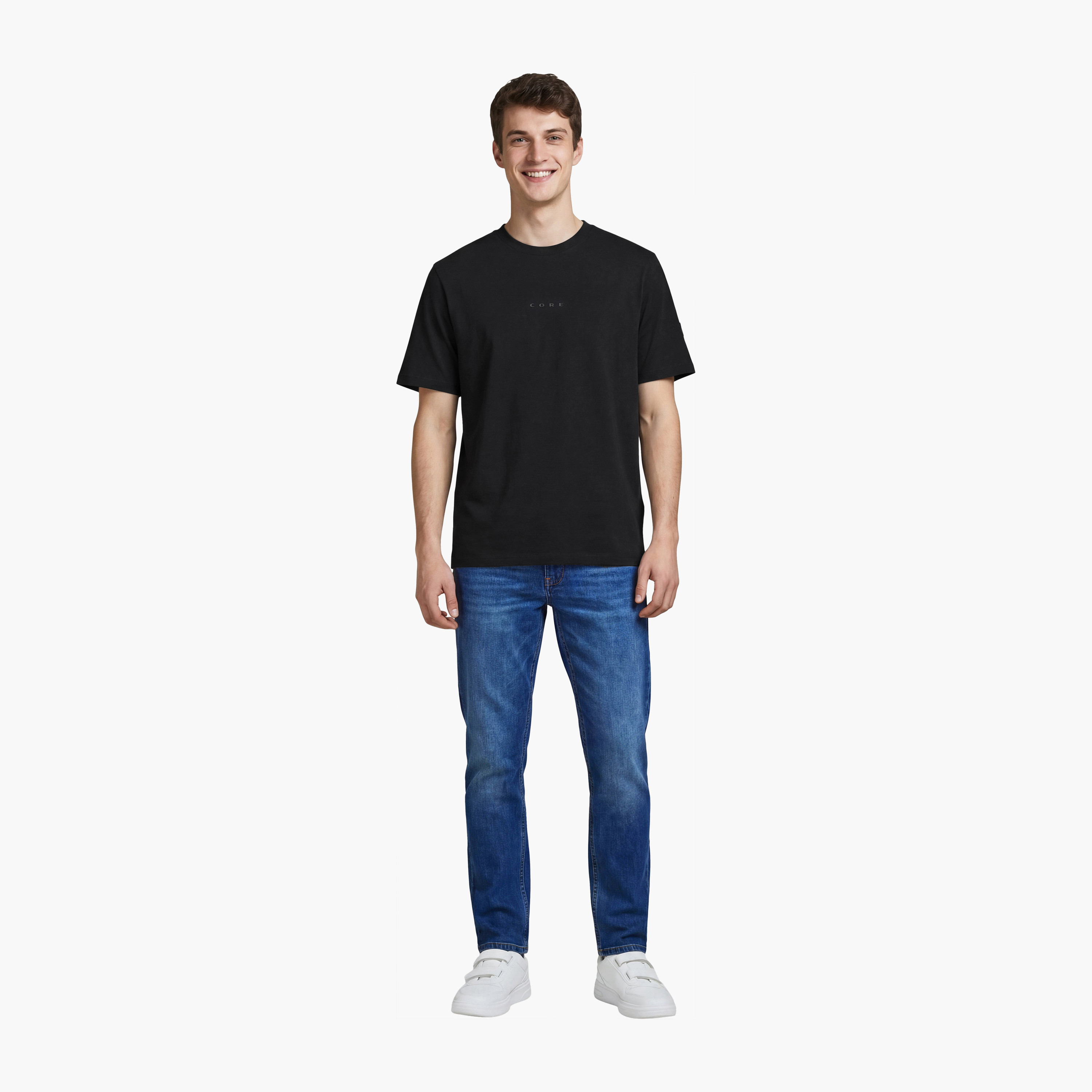 تيشيرت رجالي سادة بياقة دائرية وأكمام قصيرة من جاك ان جونز-men-clothing-tshirtsandpolos-tshirts-image-2