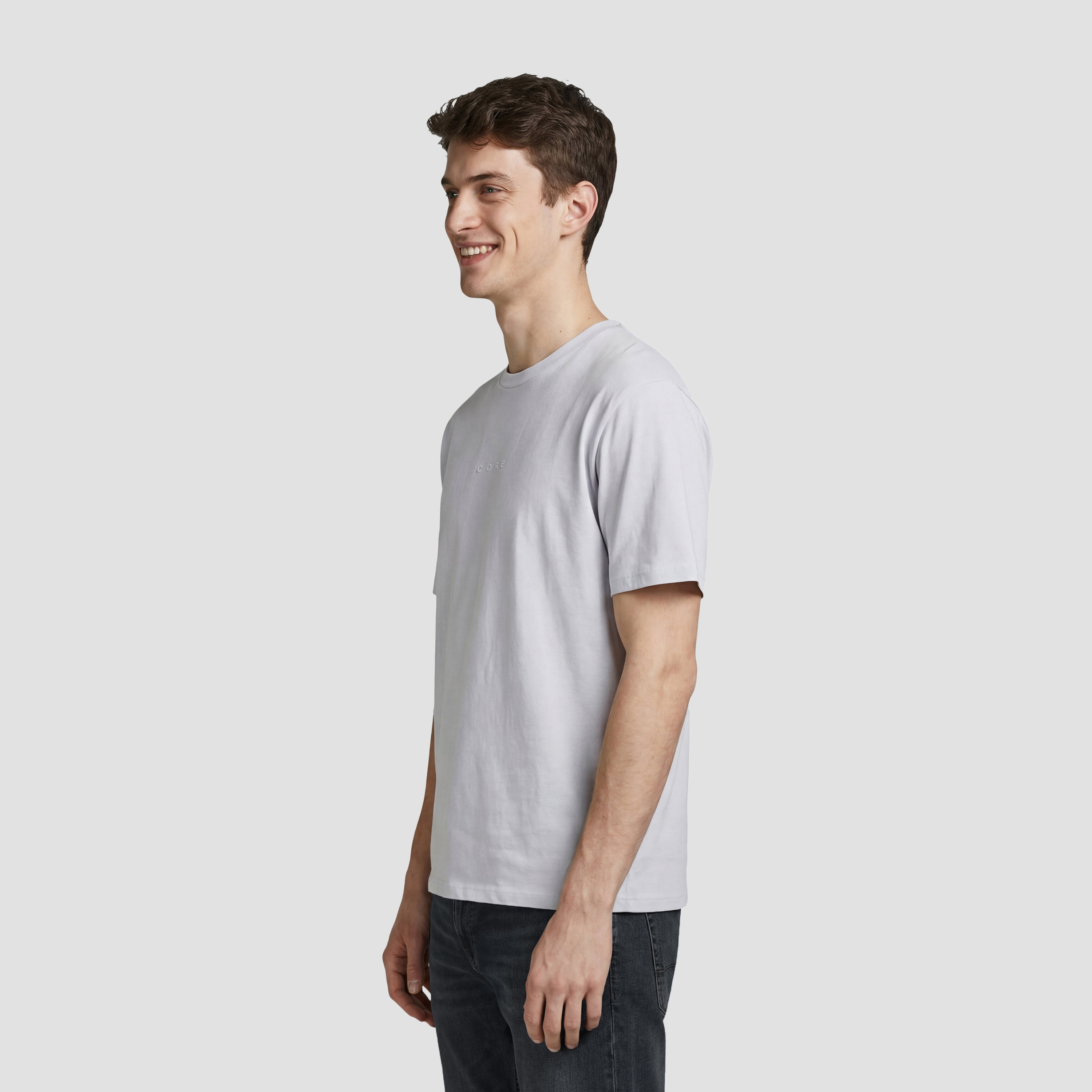 تيشيرت رجالي سادة بياقة دائرية وأكمام قصيرة من جاك ان جونز-men-clothing-tshirtsandpolos-tshirts-image-7