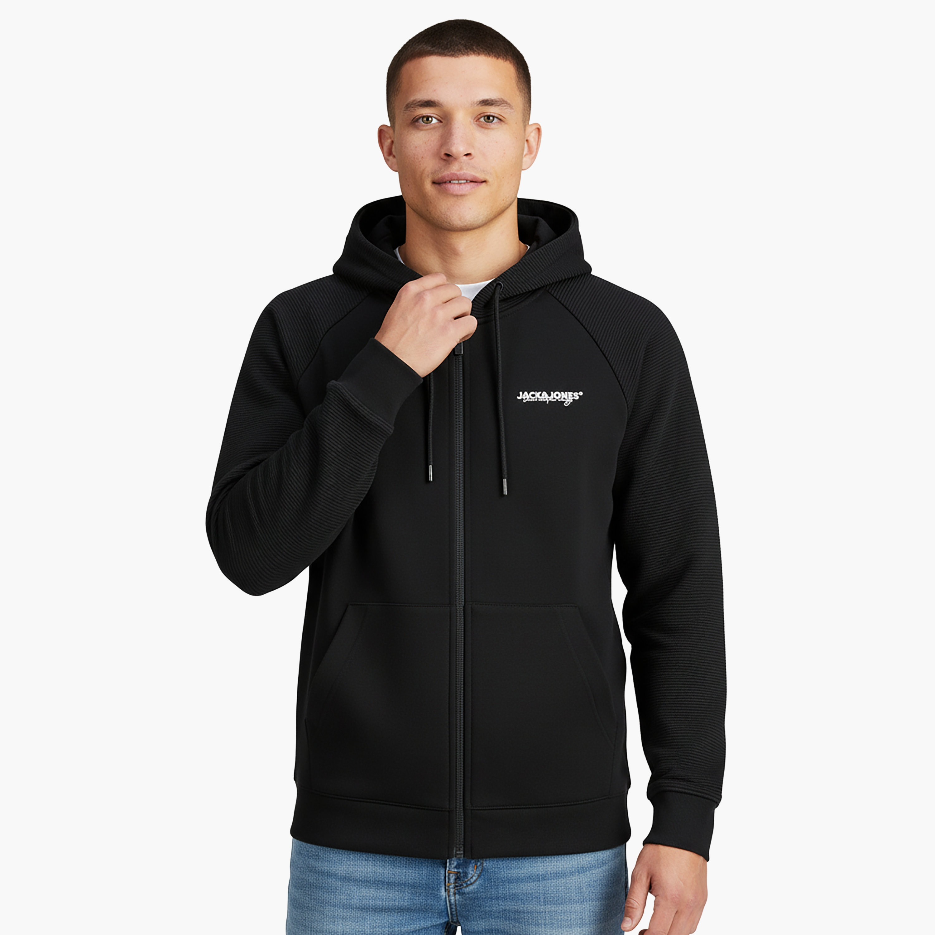 هودي رجالي سادة بأكمام طويلة وسحاب مقاس كبيرة من جاك آند جونز-men-winterwear-hoodiesandsweatshirts-image-1