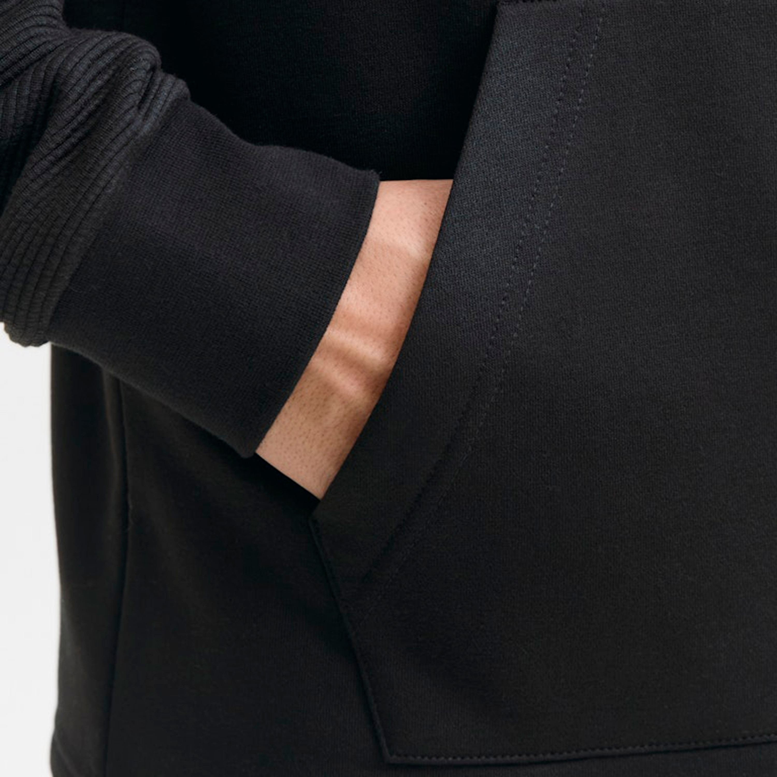 هودي رجالي سادة بأكمام طويلة وسحاب مقاس كبيرة من جاك آند جونز-men-winterwear-hoodiesandsweatshirts-image-6