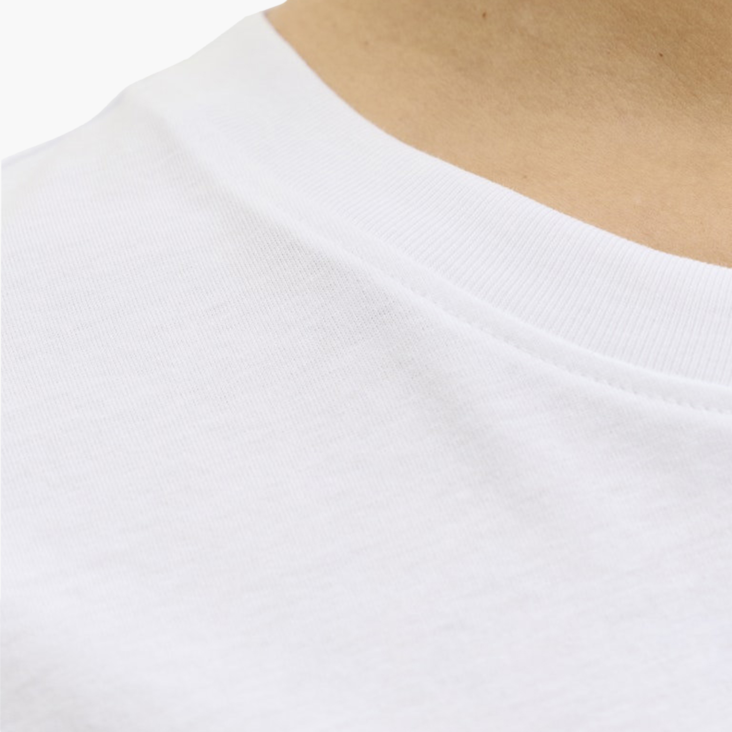 تي شيرت رجالي بأكمام قصيرة ورقبة دائرية ورسومات جرافيكية من جاك اند جونز-men-clothing-tshirtsandpolos-tshirts-image-5