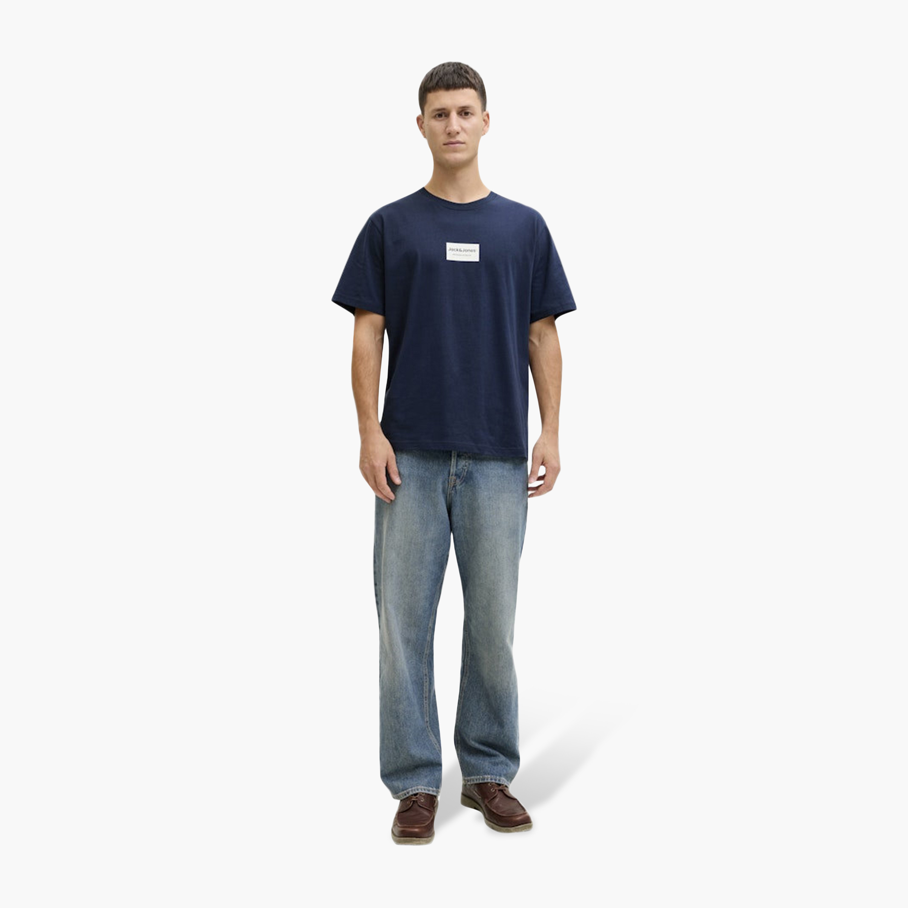 تيشيرت رجالي سادة بياقة دائرية وأكمام قصيرة من جاك ان جونز-men-clothing-tshirtsandpolos-tshirts-image-10