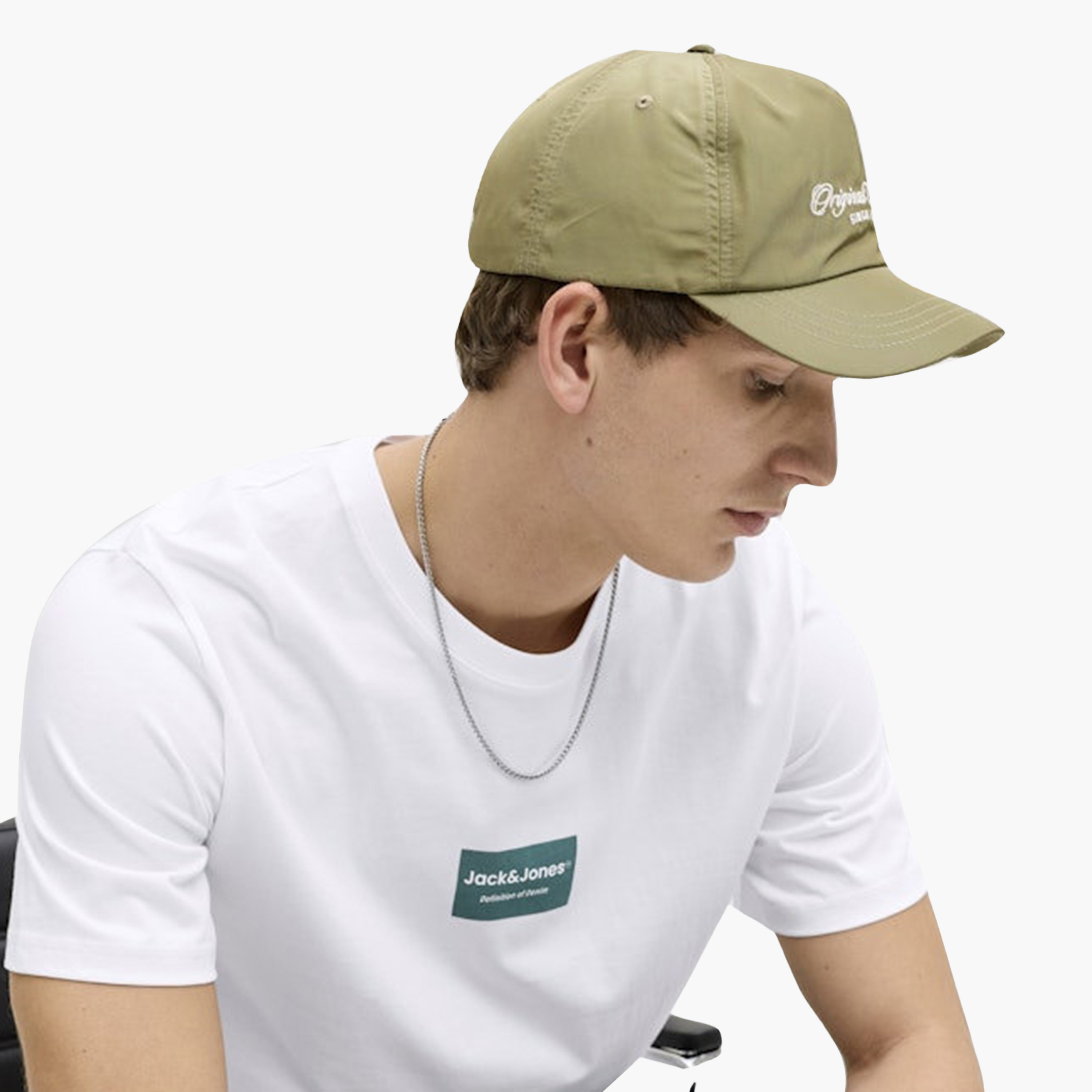 تيشيرت رجالي سادة بياقة دائرية وأكمام قصيرة من جاك ان جونز-men-clothing-tshirtsandpolos-tshirts-image-3