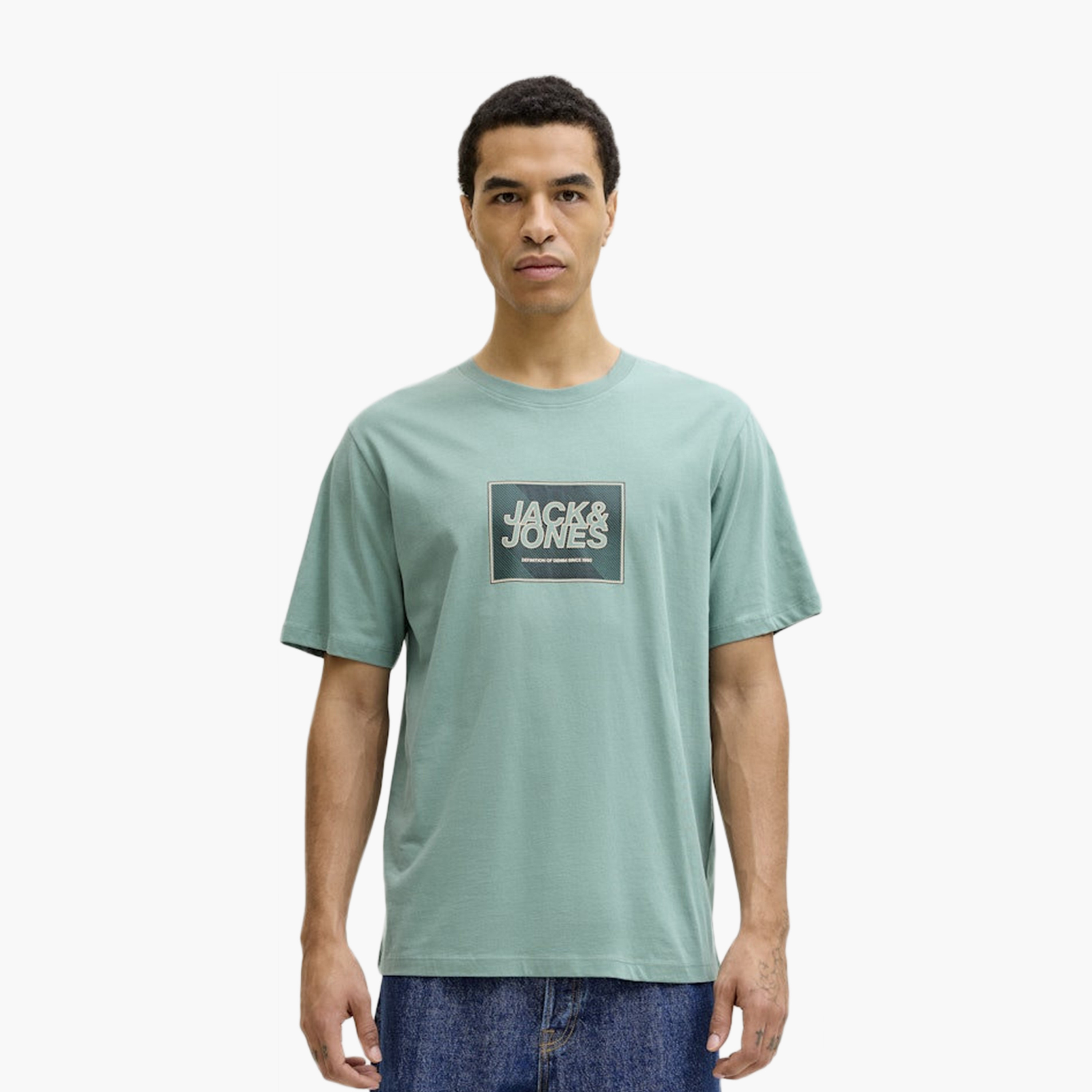 تيشيرت رجالي مطبوع برسومات بياقة دائرية وأكمام قصيرة من جاك ان جونز-men-clothing-tshirtsandpolos-tshirts-image-20