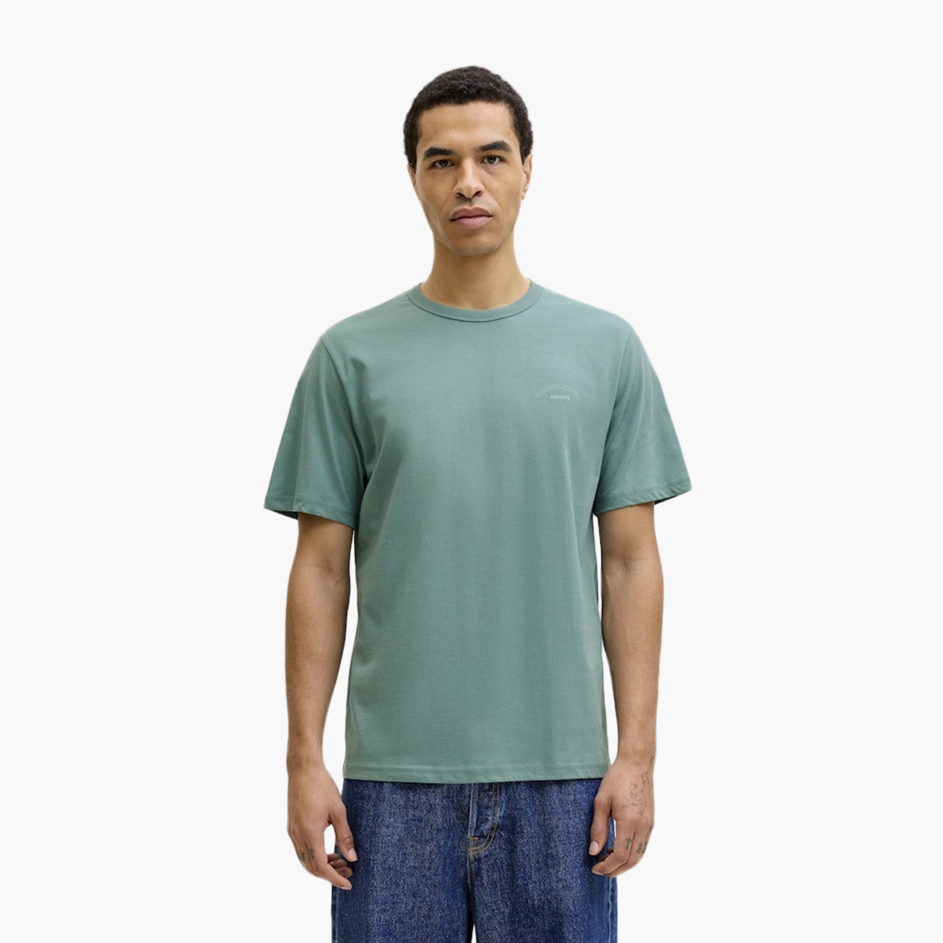 تيشيرت رجالي سادة بياقة دائرية وأكمام قصيرة من جاك ان جونز-men-clothing-tshirtsandpolos-tshirts-image-14